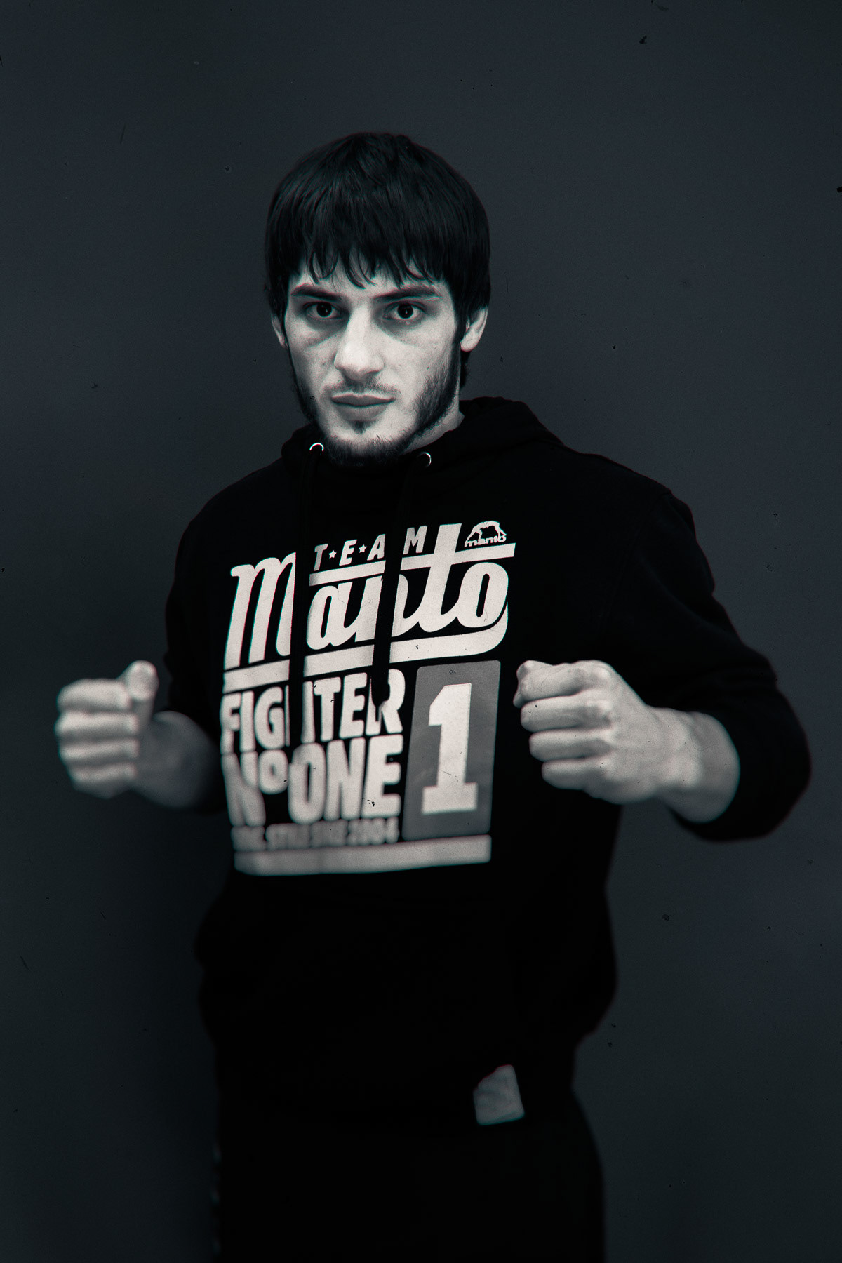 Anzor Ażyjew