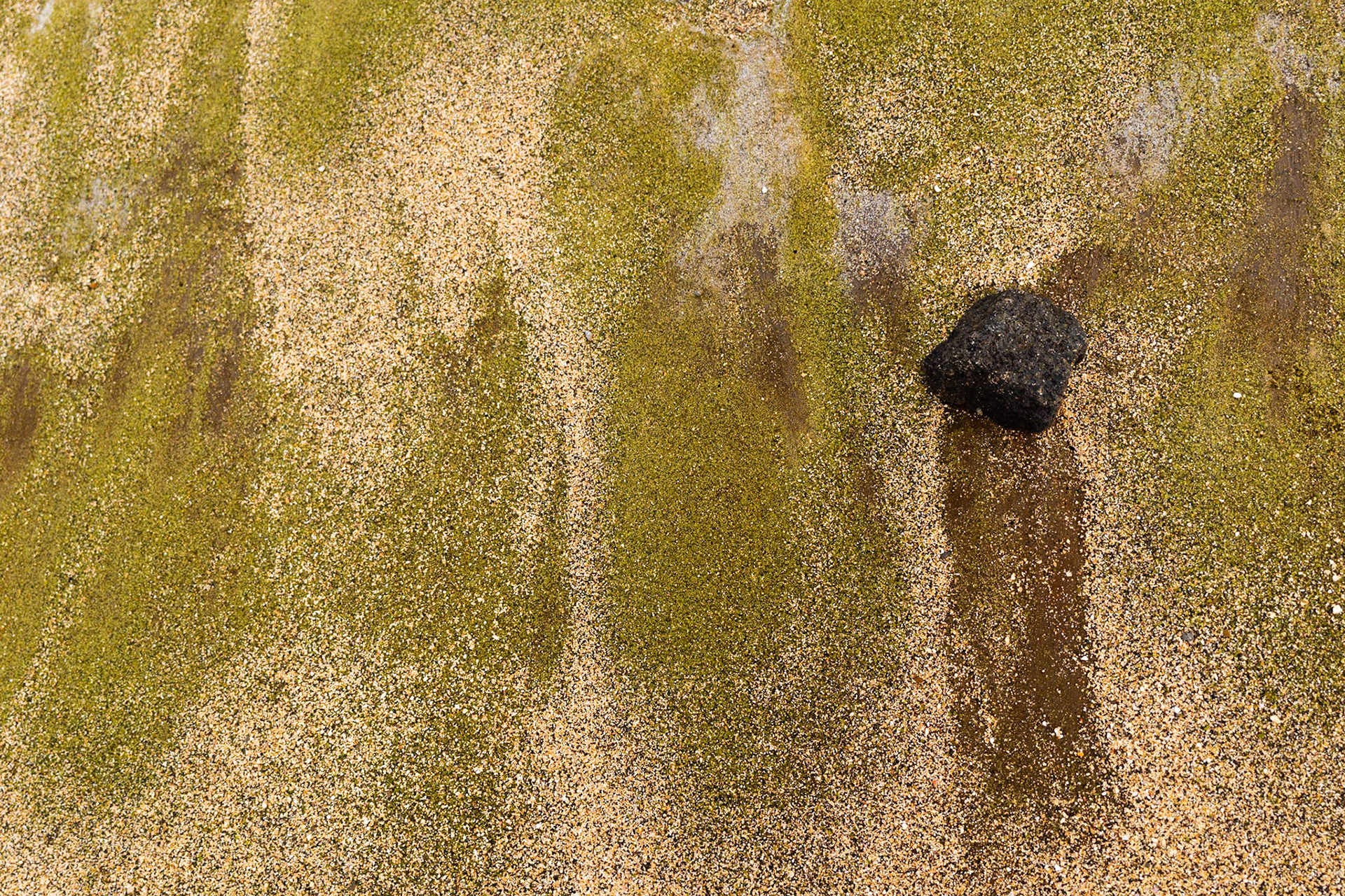 Papakolea Green Sand Beach