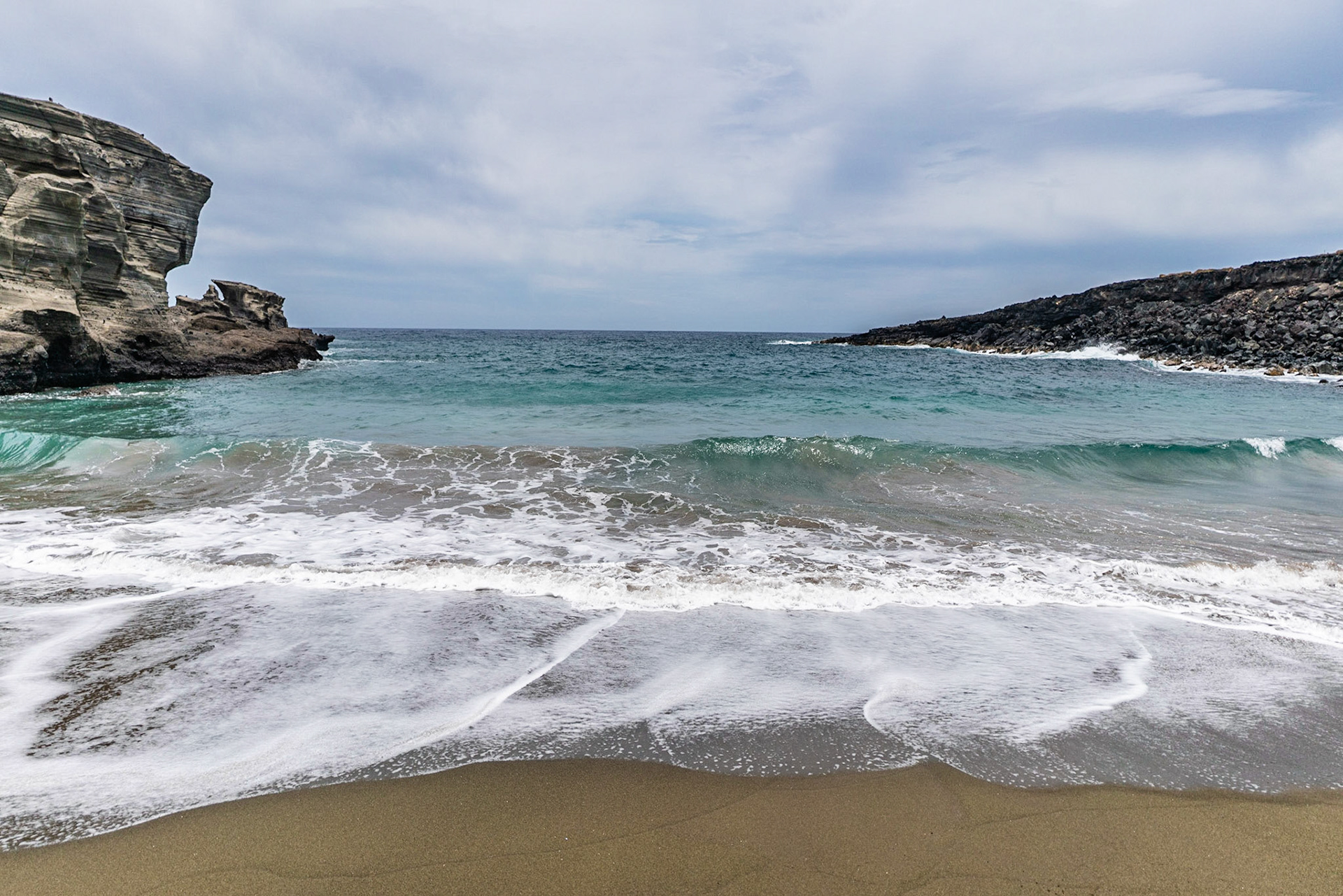 Papakolea Green Sand Beach