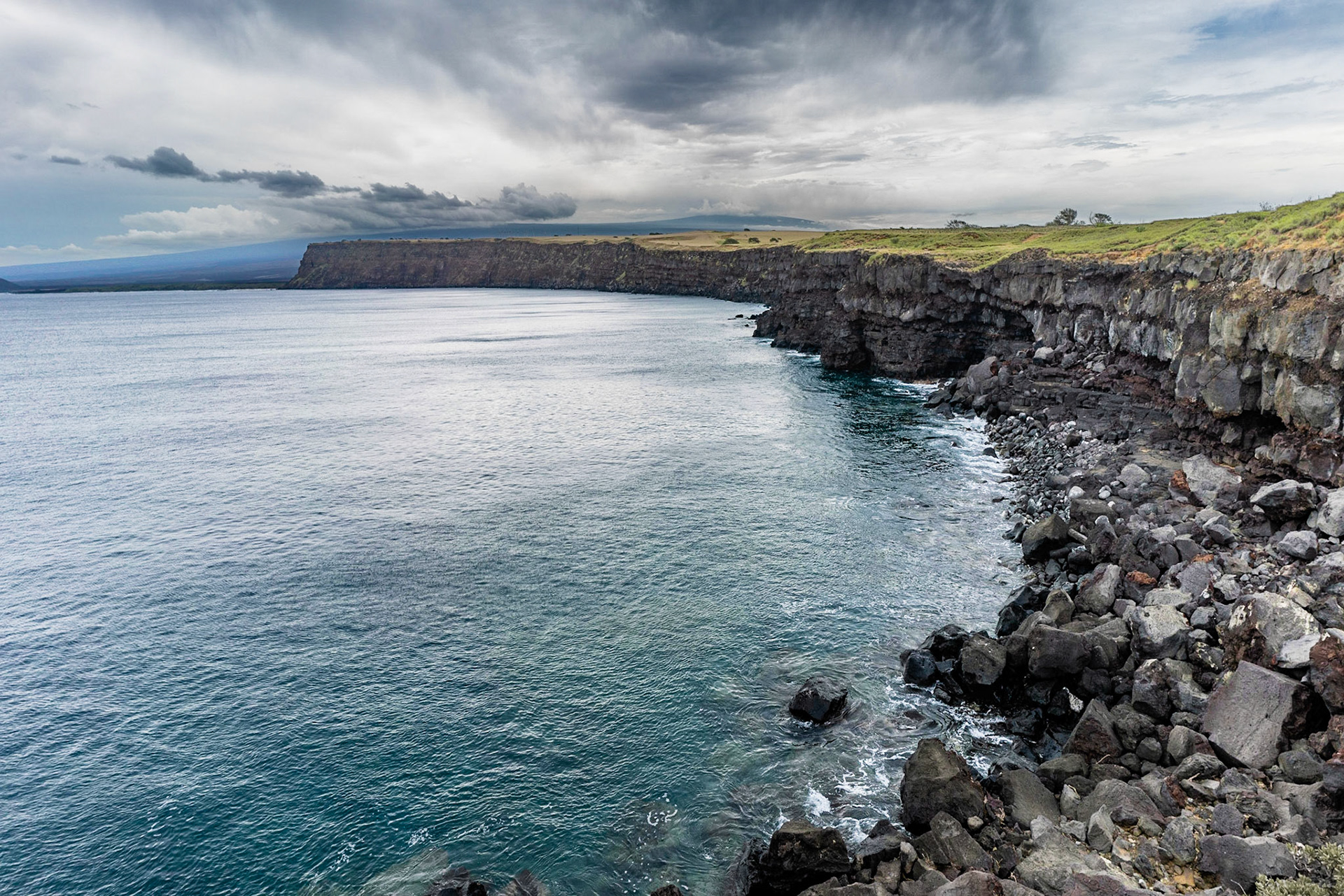 Papakolea Green Sand Beach