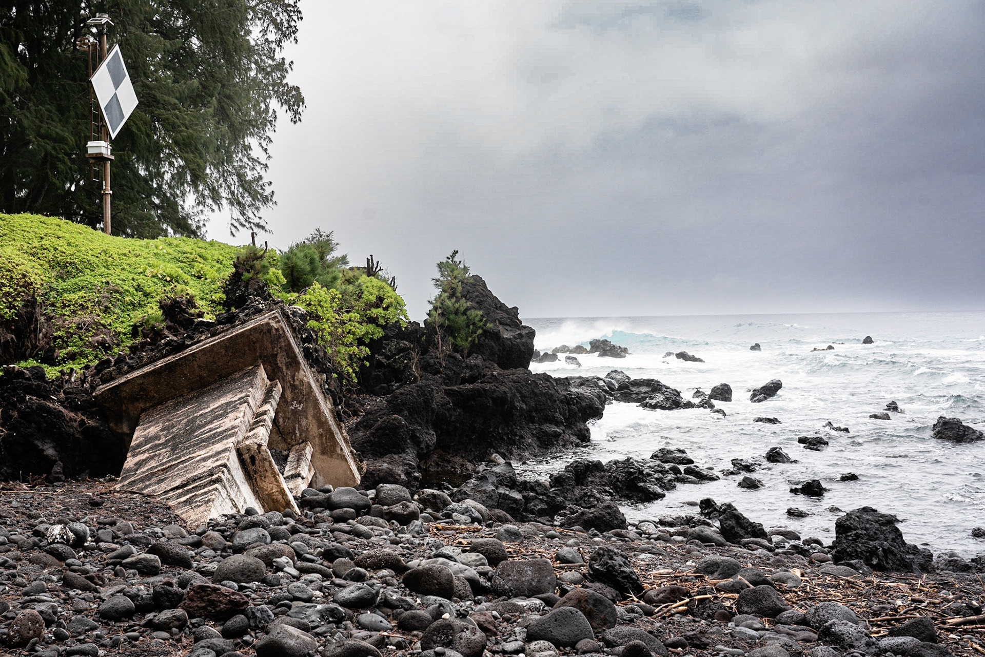 Laupahoehoe Beach Park