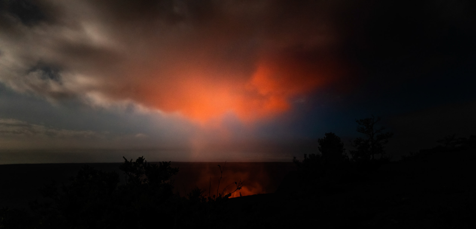 Kiluea Volcano Lava Glow