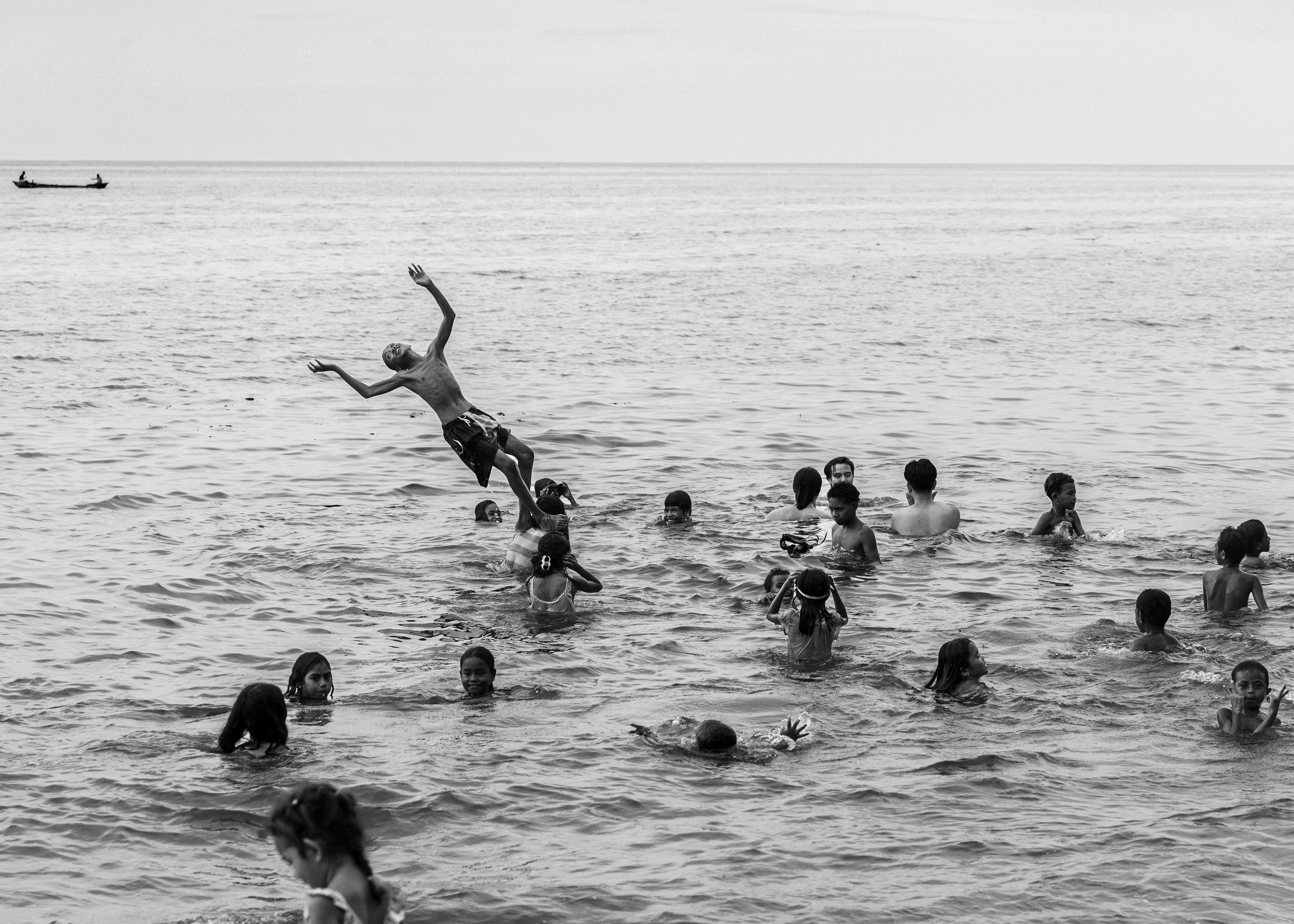 In Oecusse, the beaches have regular sand instead of white sand. Swimming is a daily activity, especially for those living by the coast, with children as young as five diving into the sea not just on weekends, but almost every day.