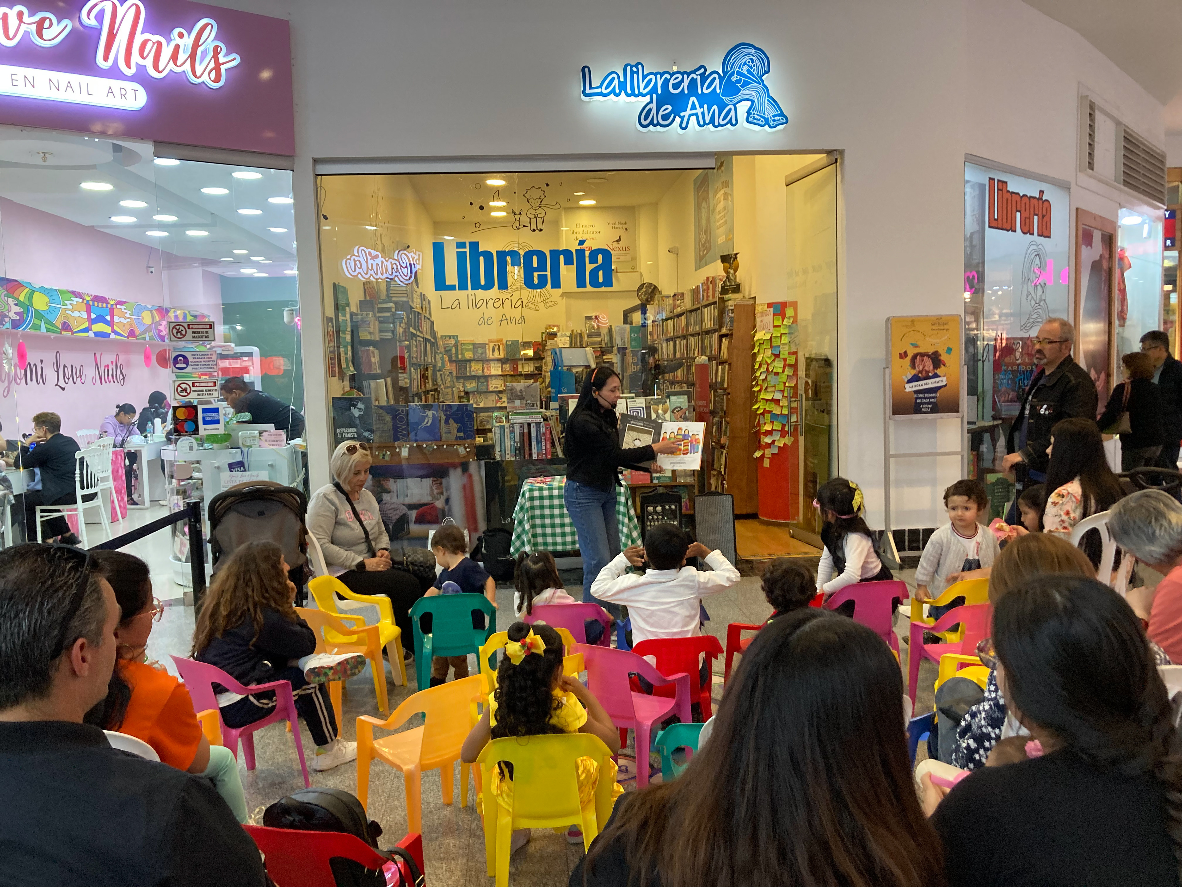 Bookseller. La Librería de Ana (2024)