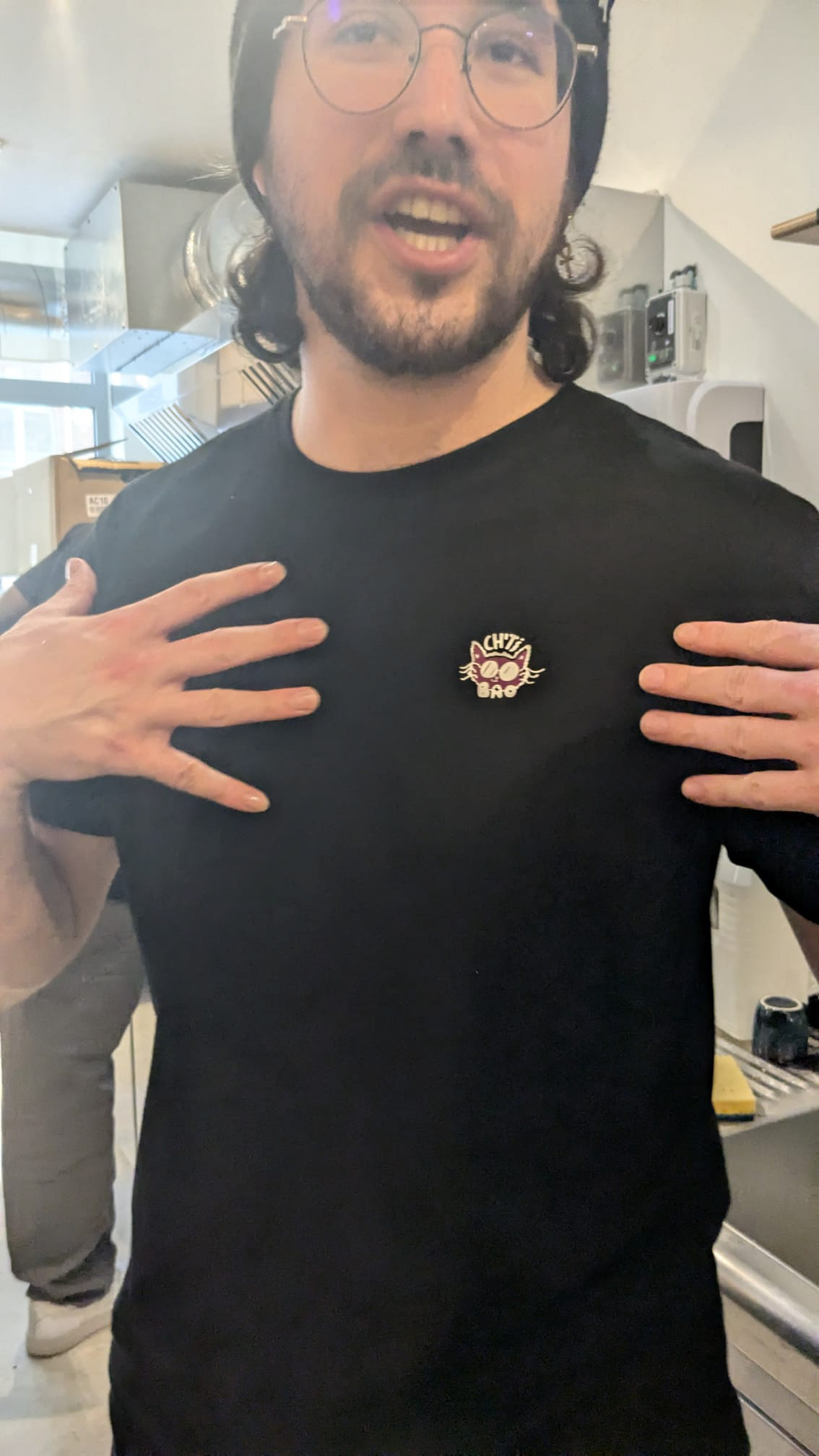T-shirt du staff à l'avant