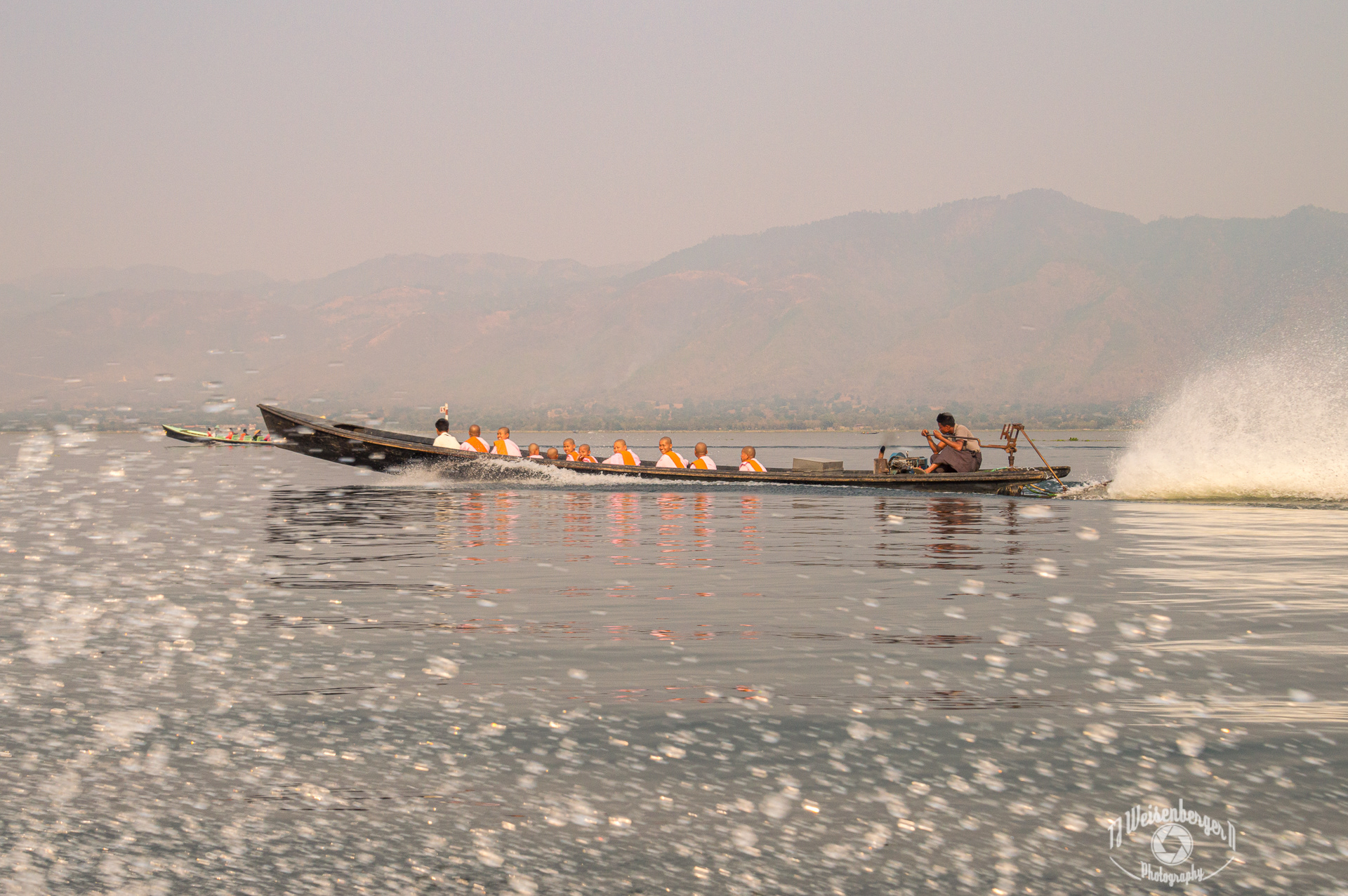 Thilashin, Burmese Buddhist Nuns - Inle Lake, Myanmar