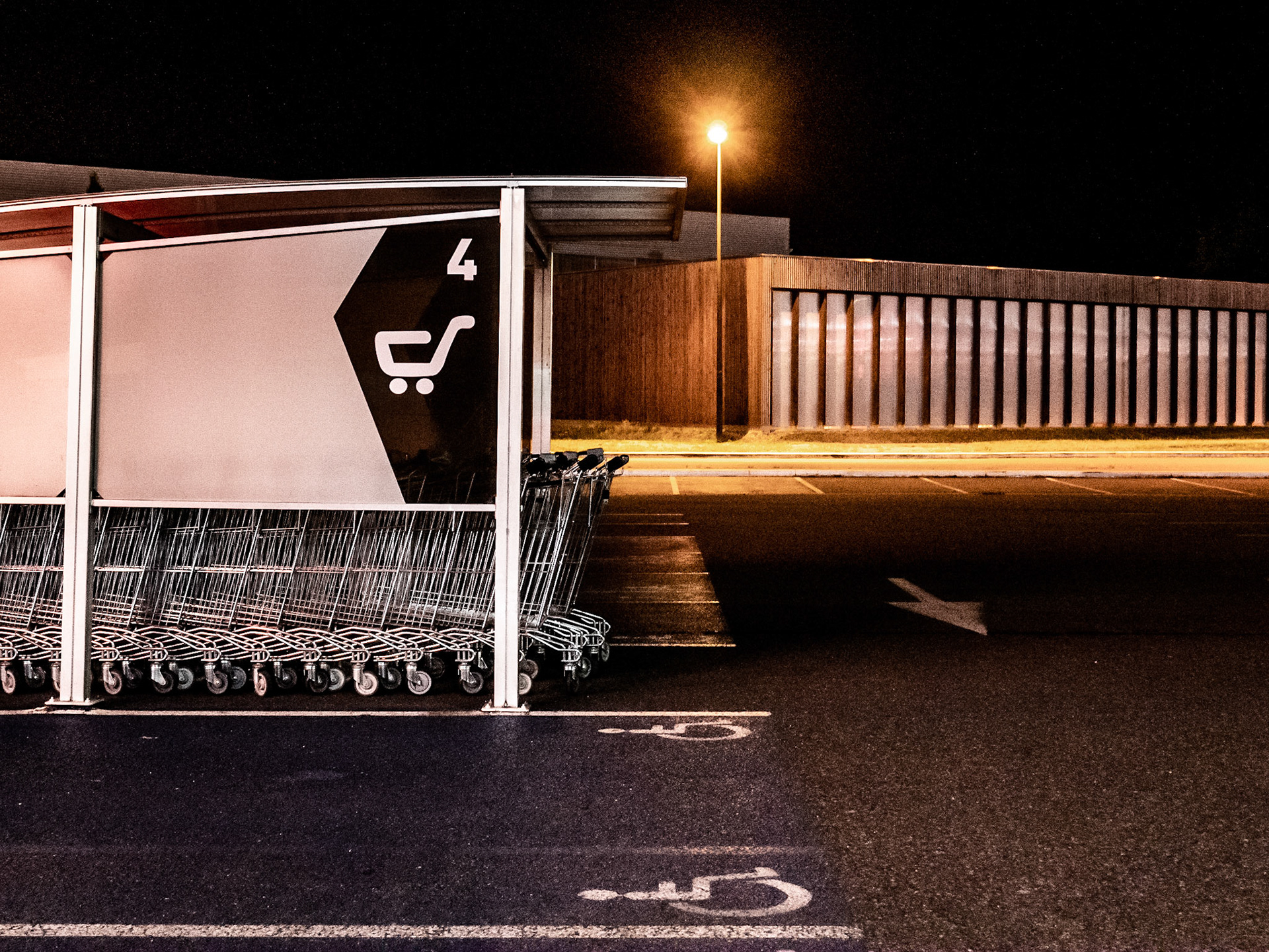 Parking Intermarché, Labarthe-sur-Lèze, juin 2020