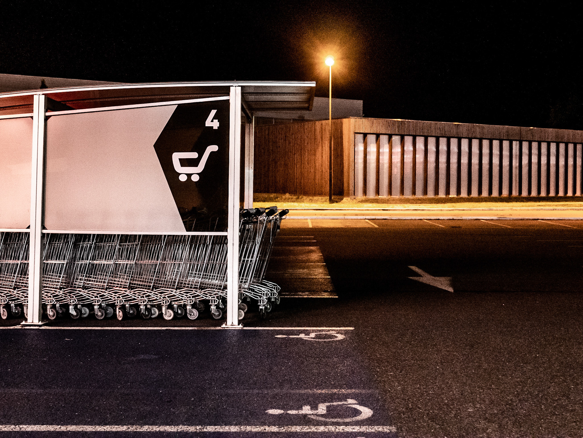 Parking Intermarché, Labarthe-sur-Lèze, juin 2020