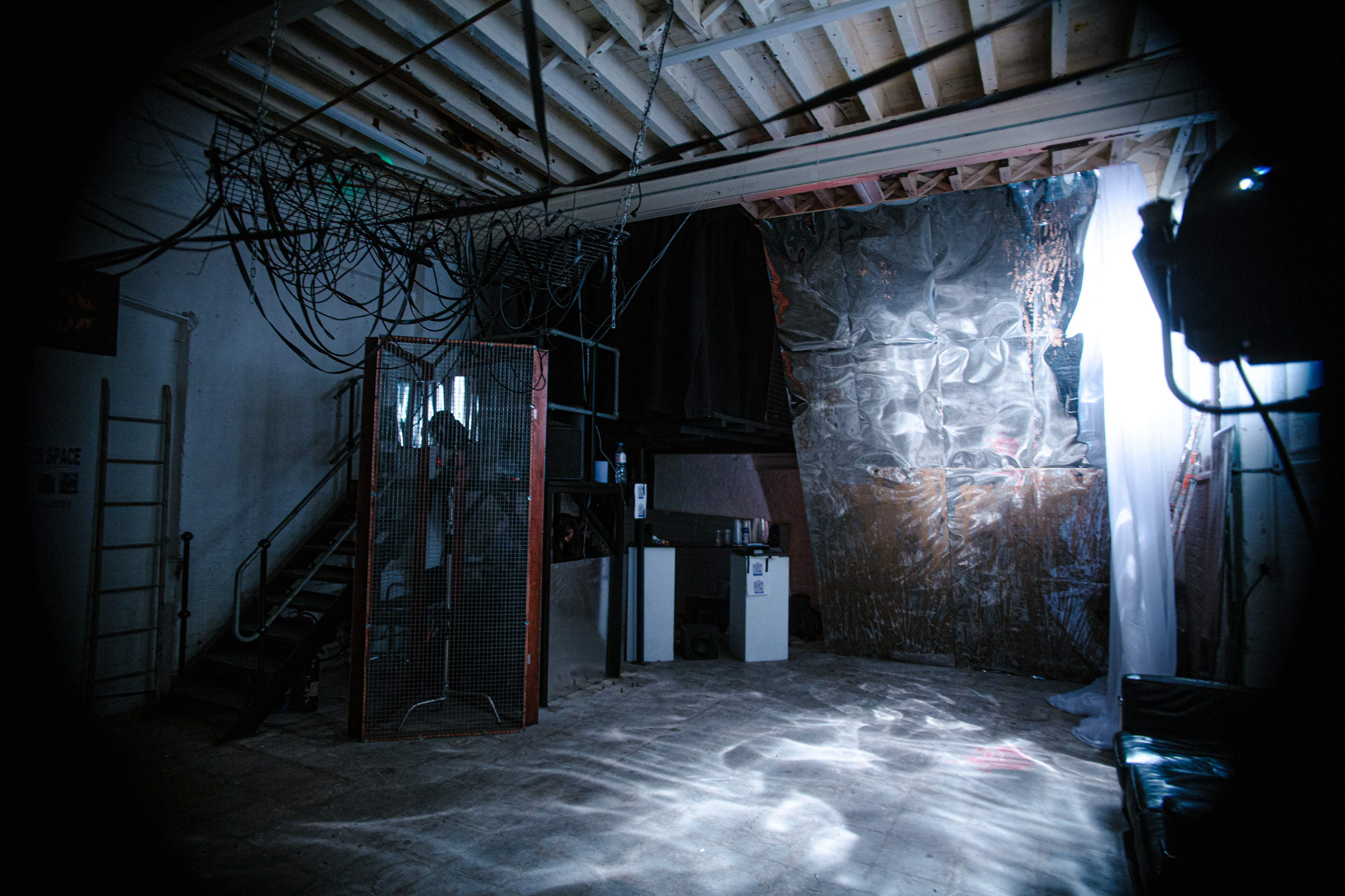 Replica of Nostalgia | Live exhibition