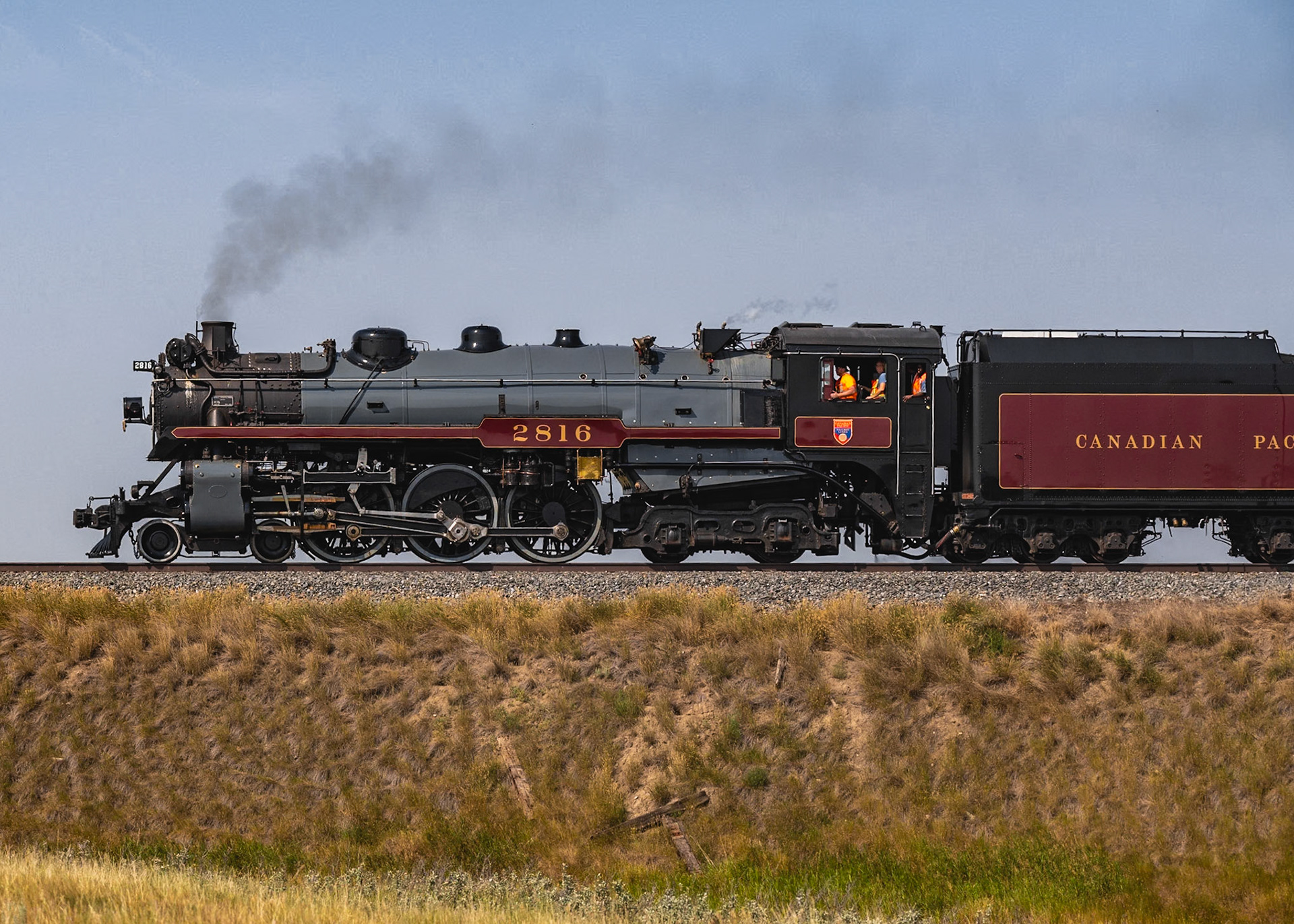 2816 in Carmangay Alberta on an August 2023 Test Run