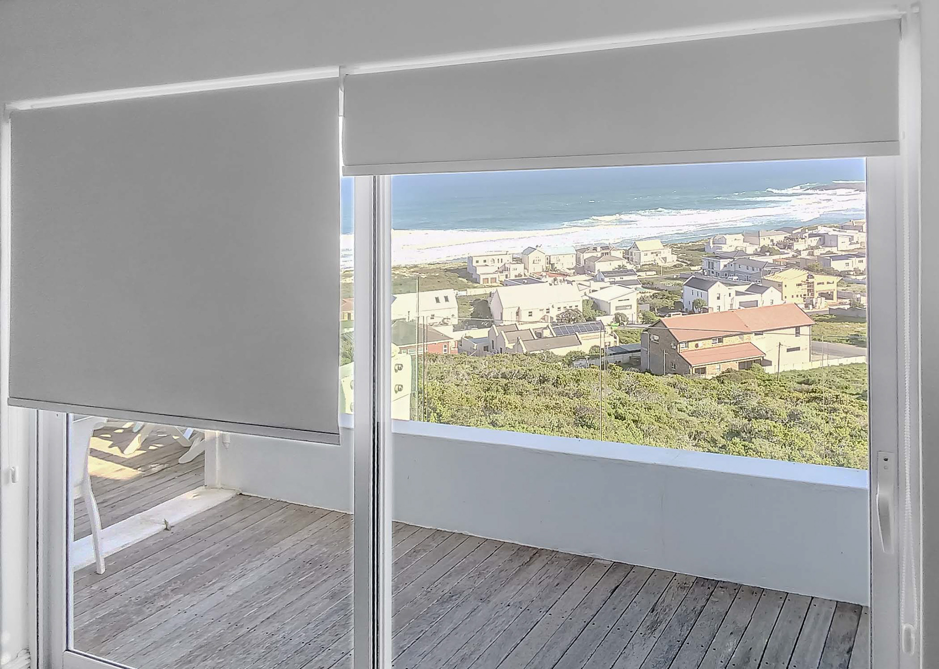 Roller blinds by Clearbars Cape Town