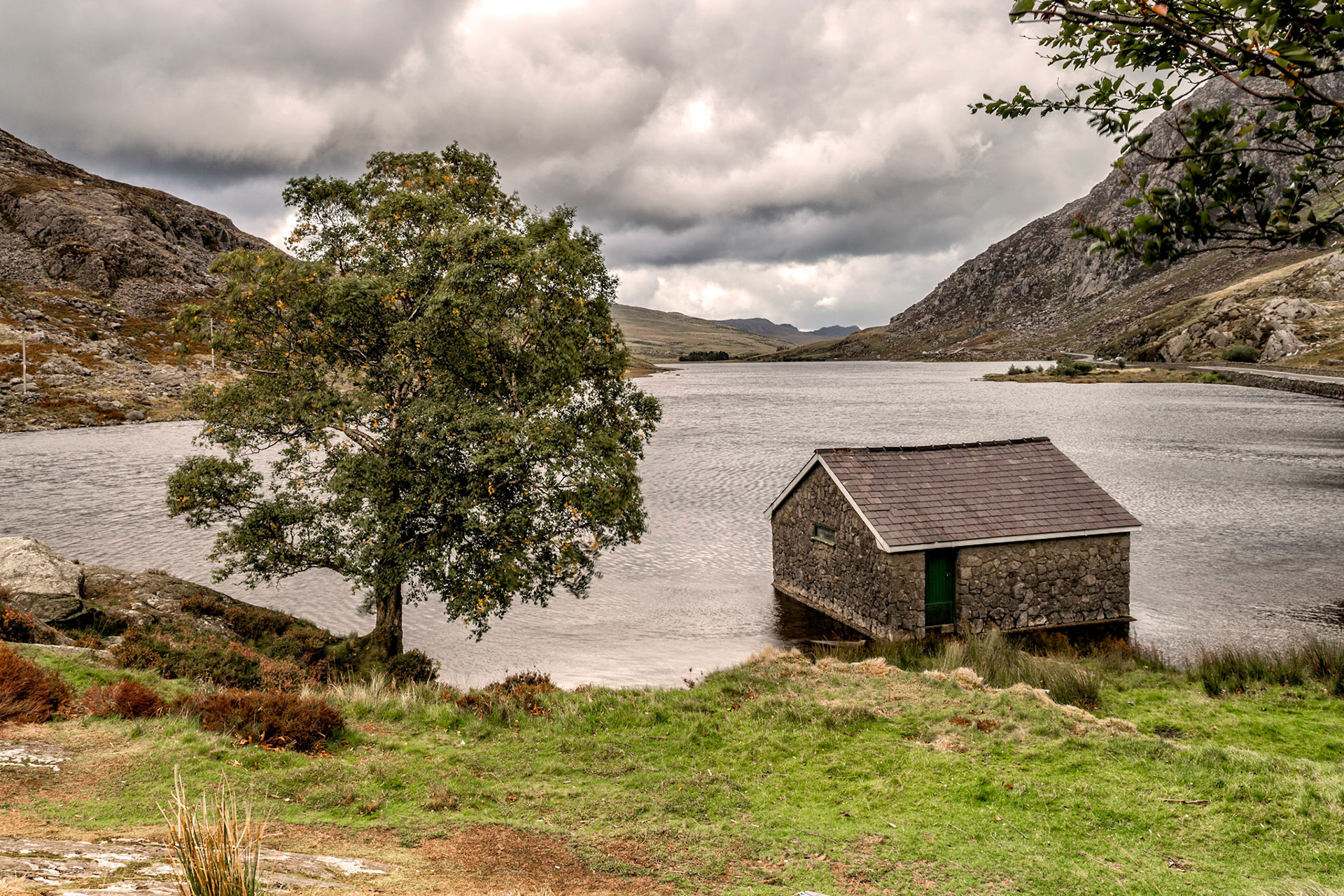 Llyn Ogwen Boathouse