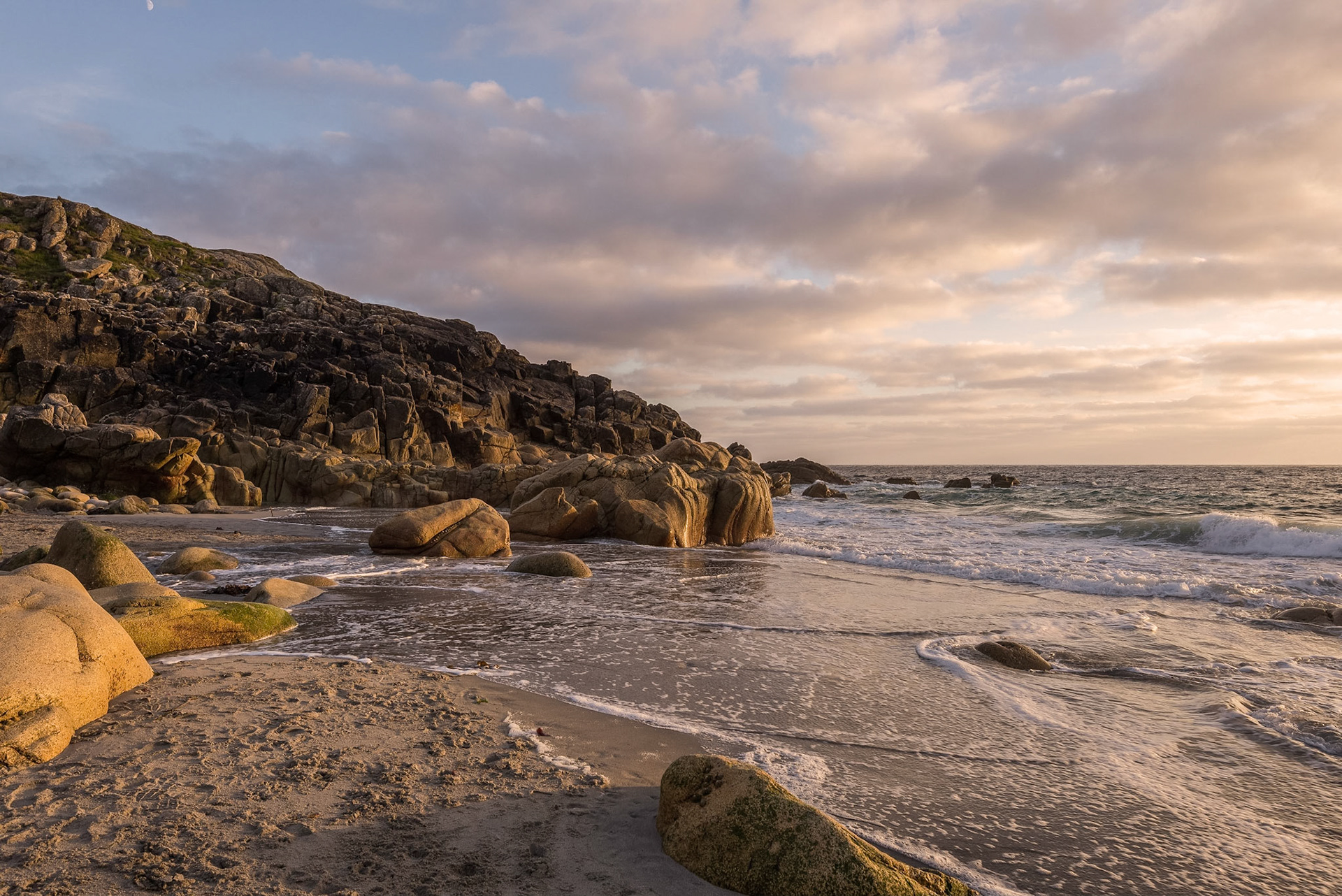 Porth Nanven Glow