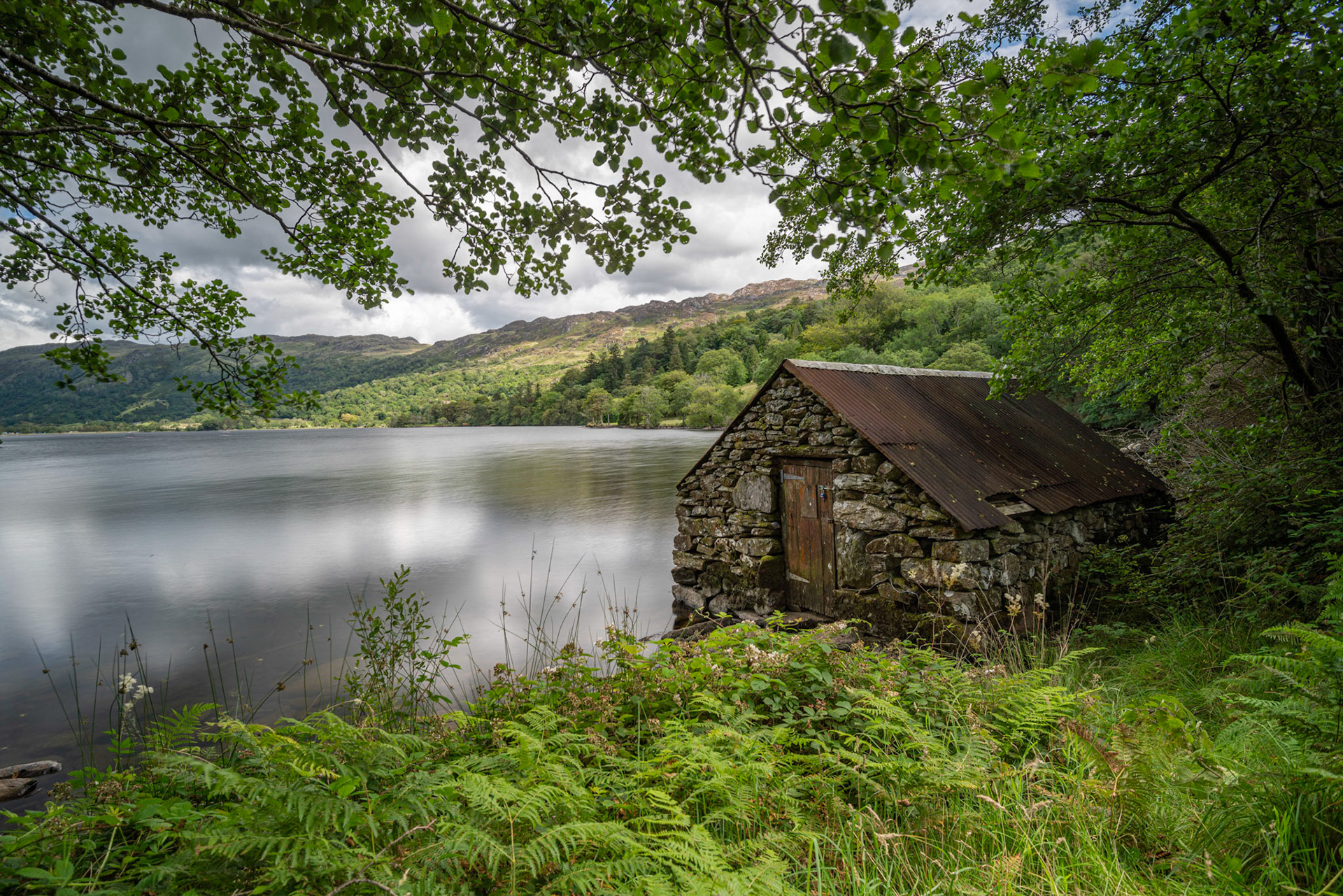 Llyn Gwynant Boathouse