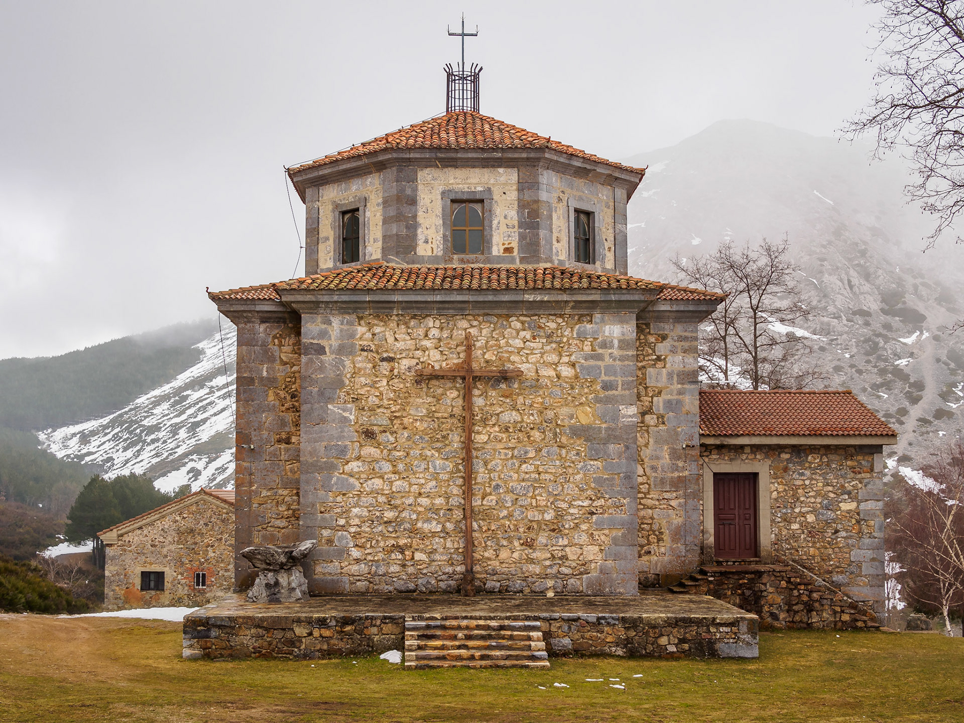 Santuario de Nuestra Señora del Brezo