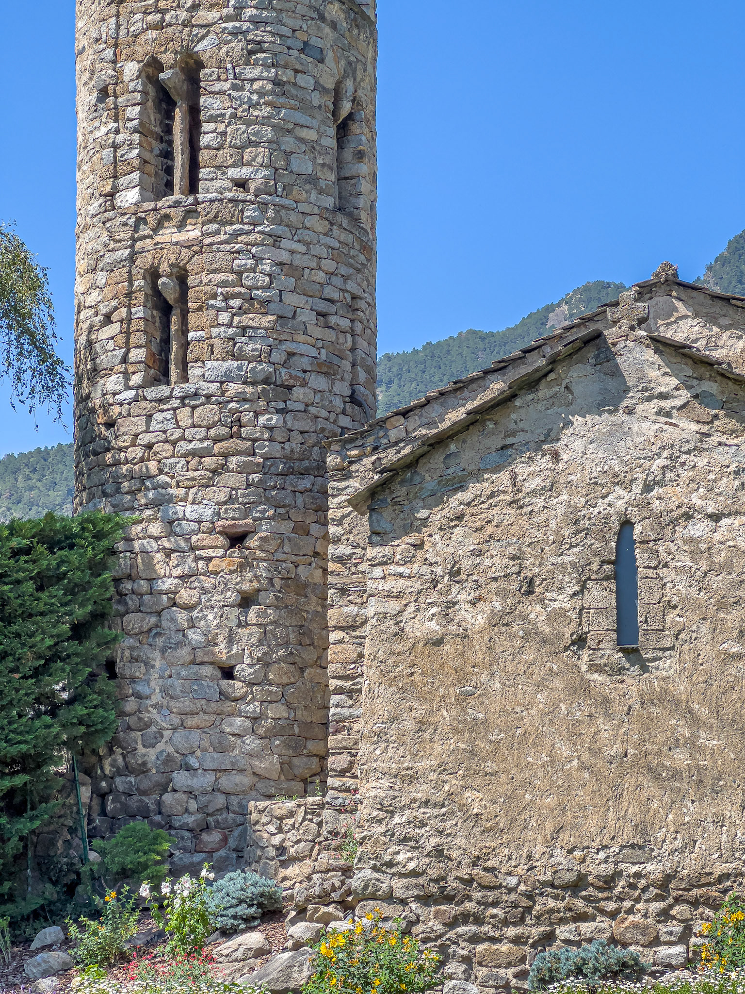 Iglesia de Santa Coloma