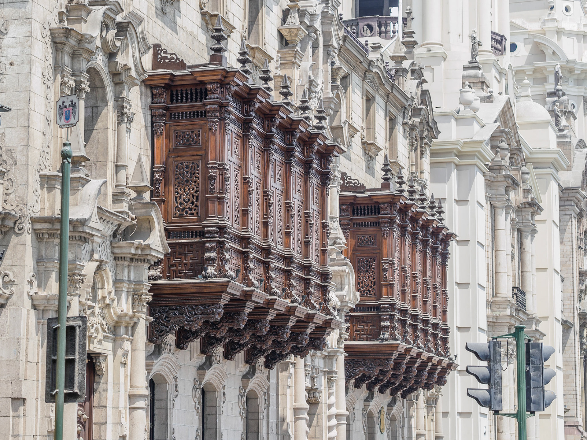 Balcones en la Plaza de Armas