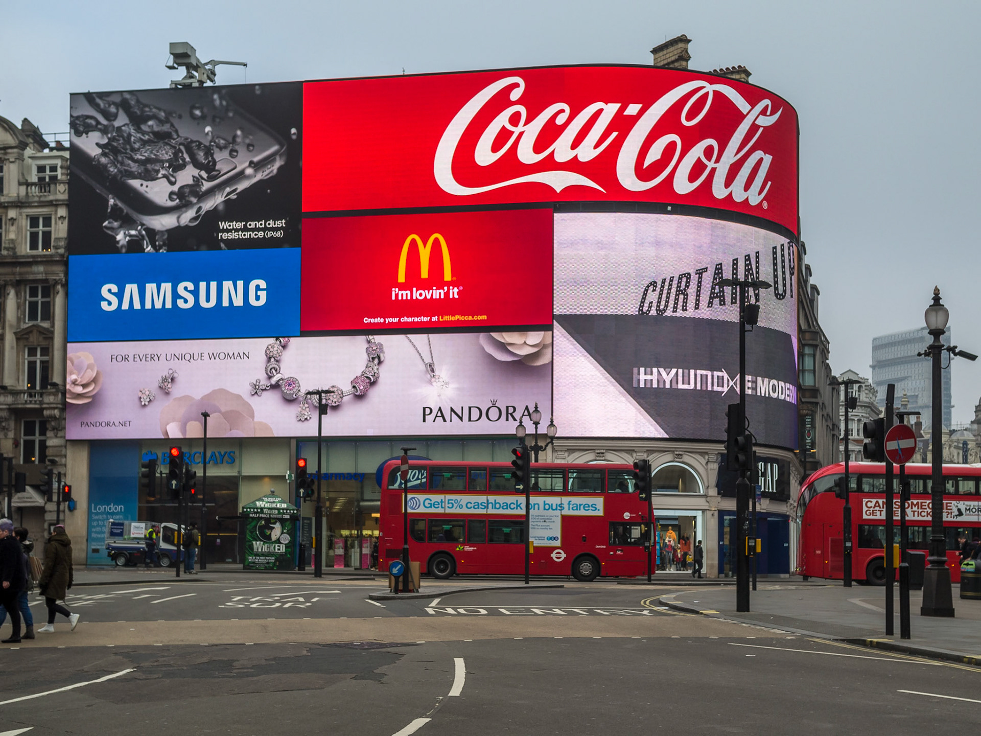 Piccadilly Circus