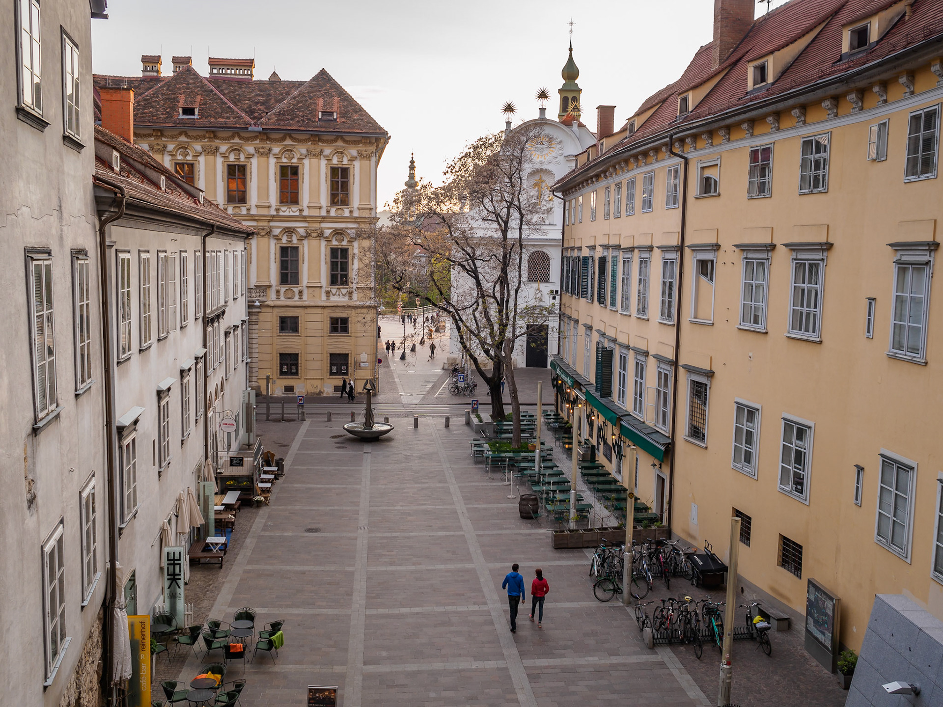 Schlossbergplatz