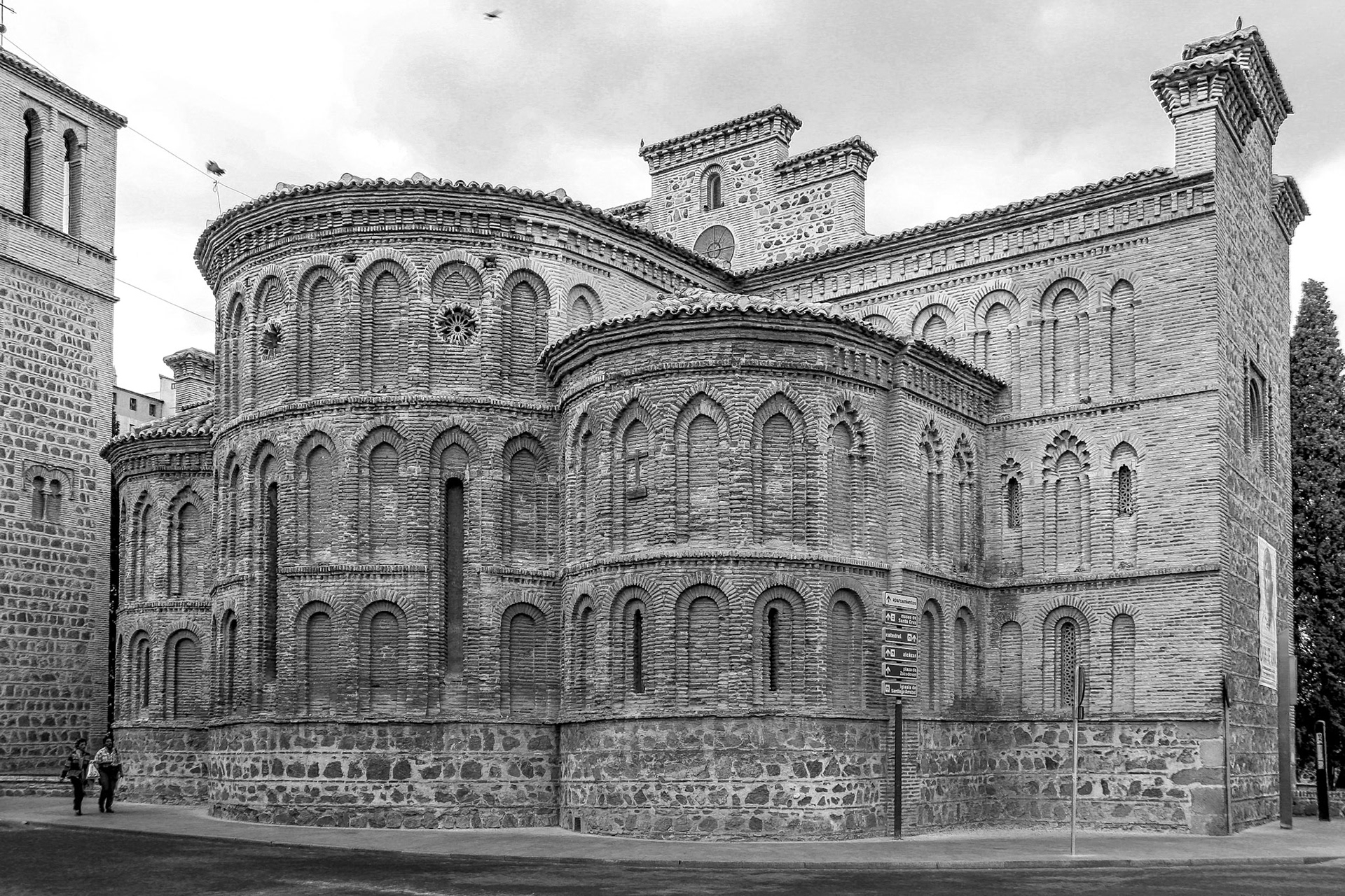 Iglesia de Santiago del Arrabal