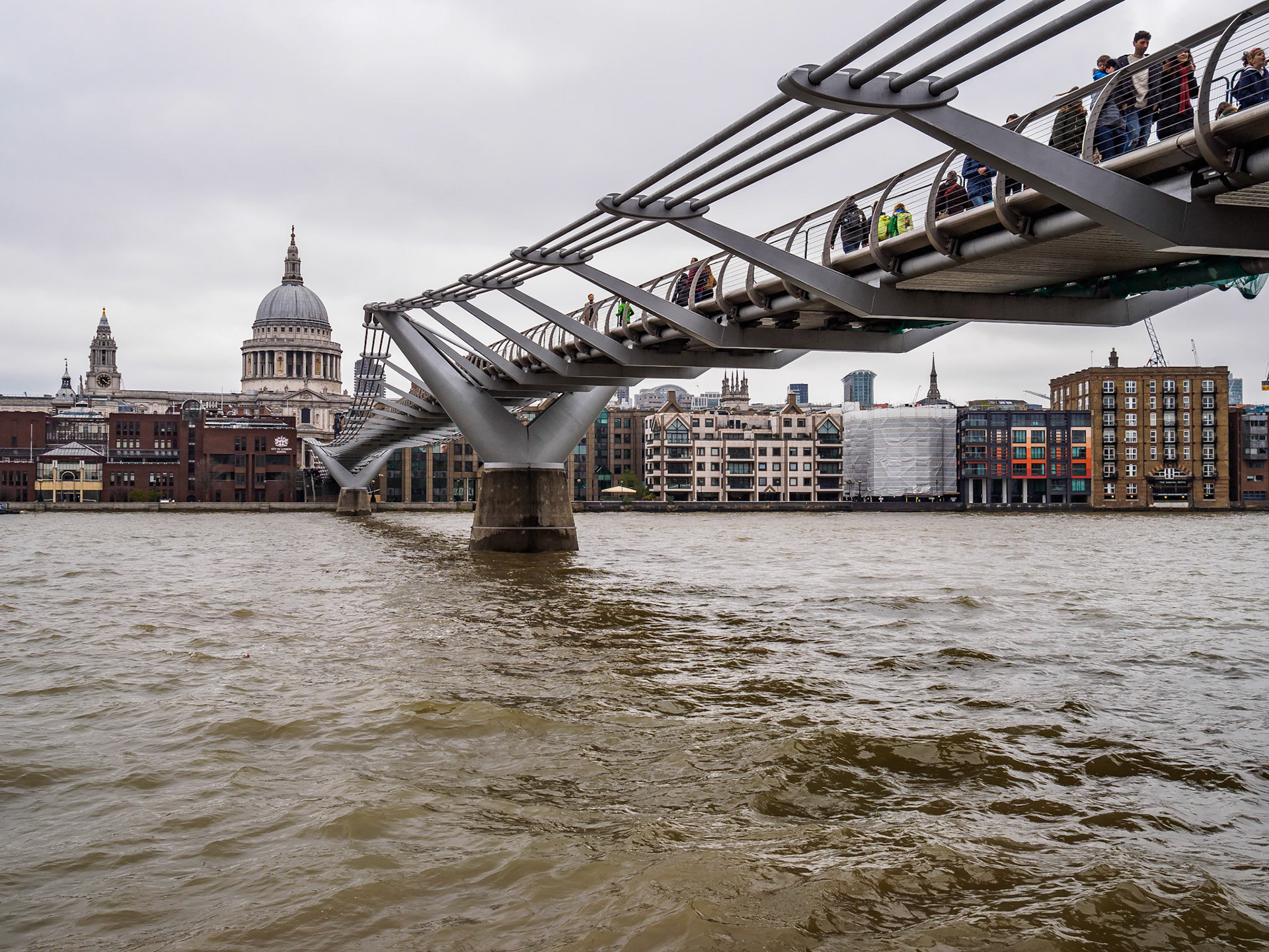 Millenium Bridge