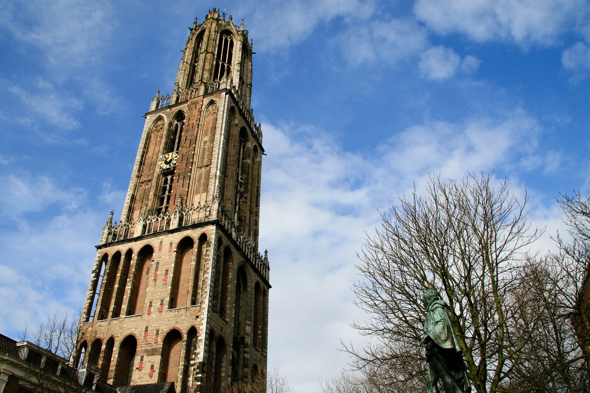 Dom Tower