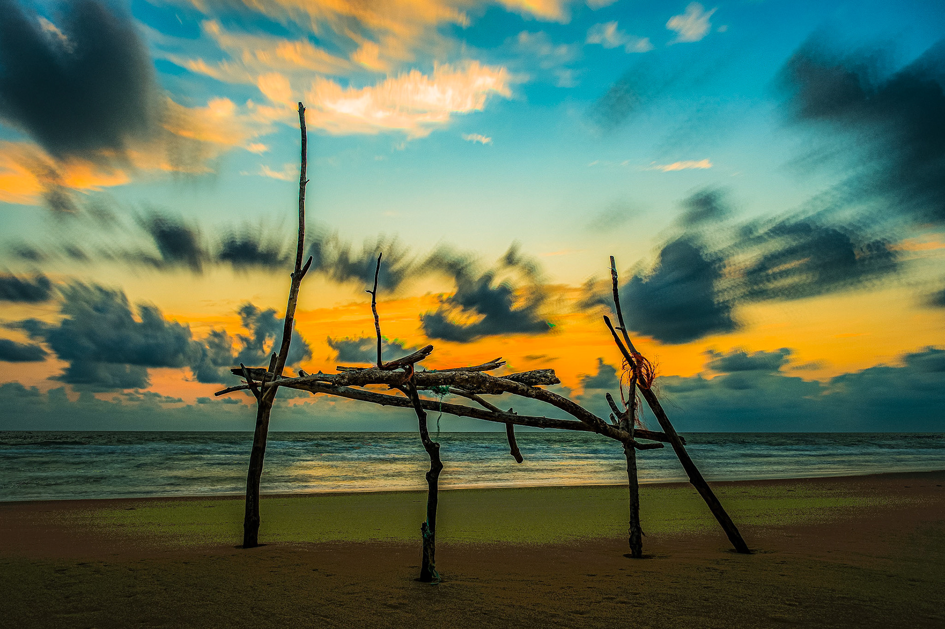 HDR - Surrealistic enigmatic wooden sculpture