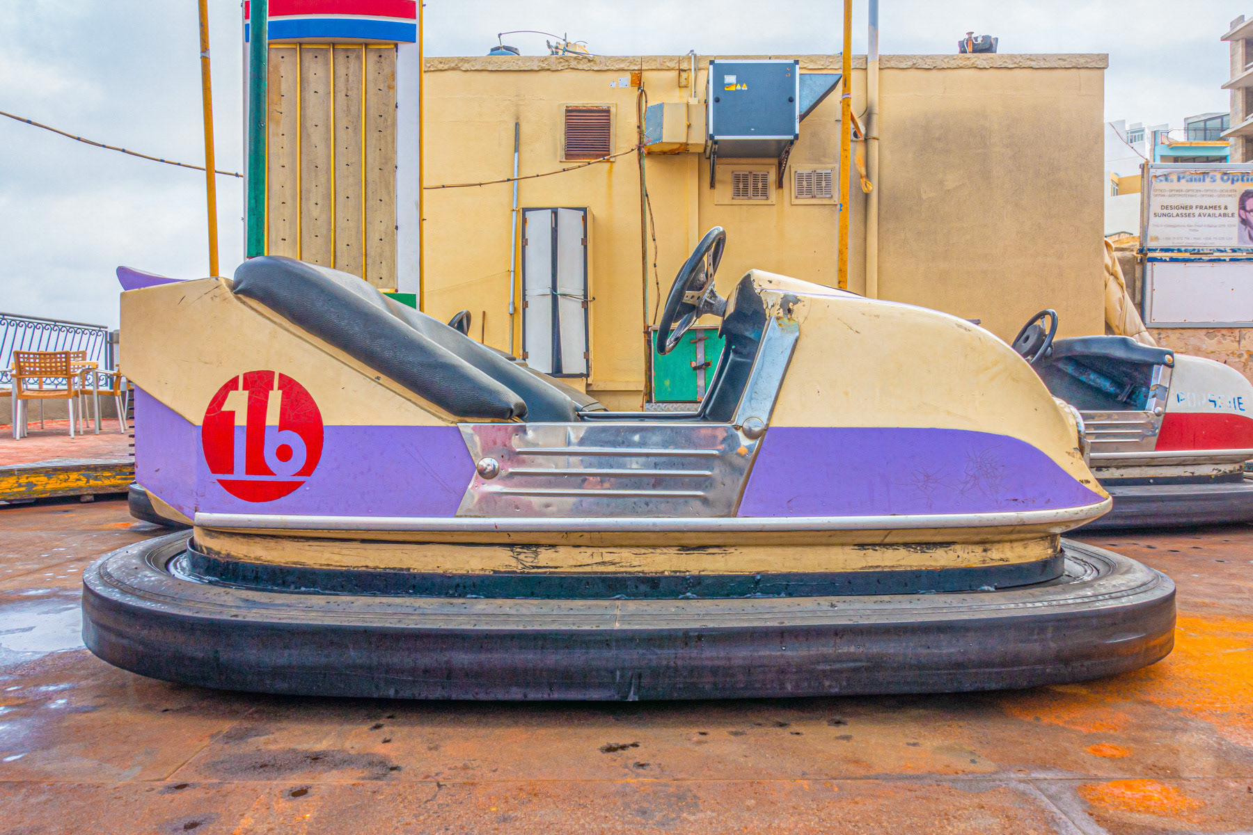Pink White Porsche  No. 16  Side view
