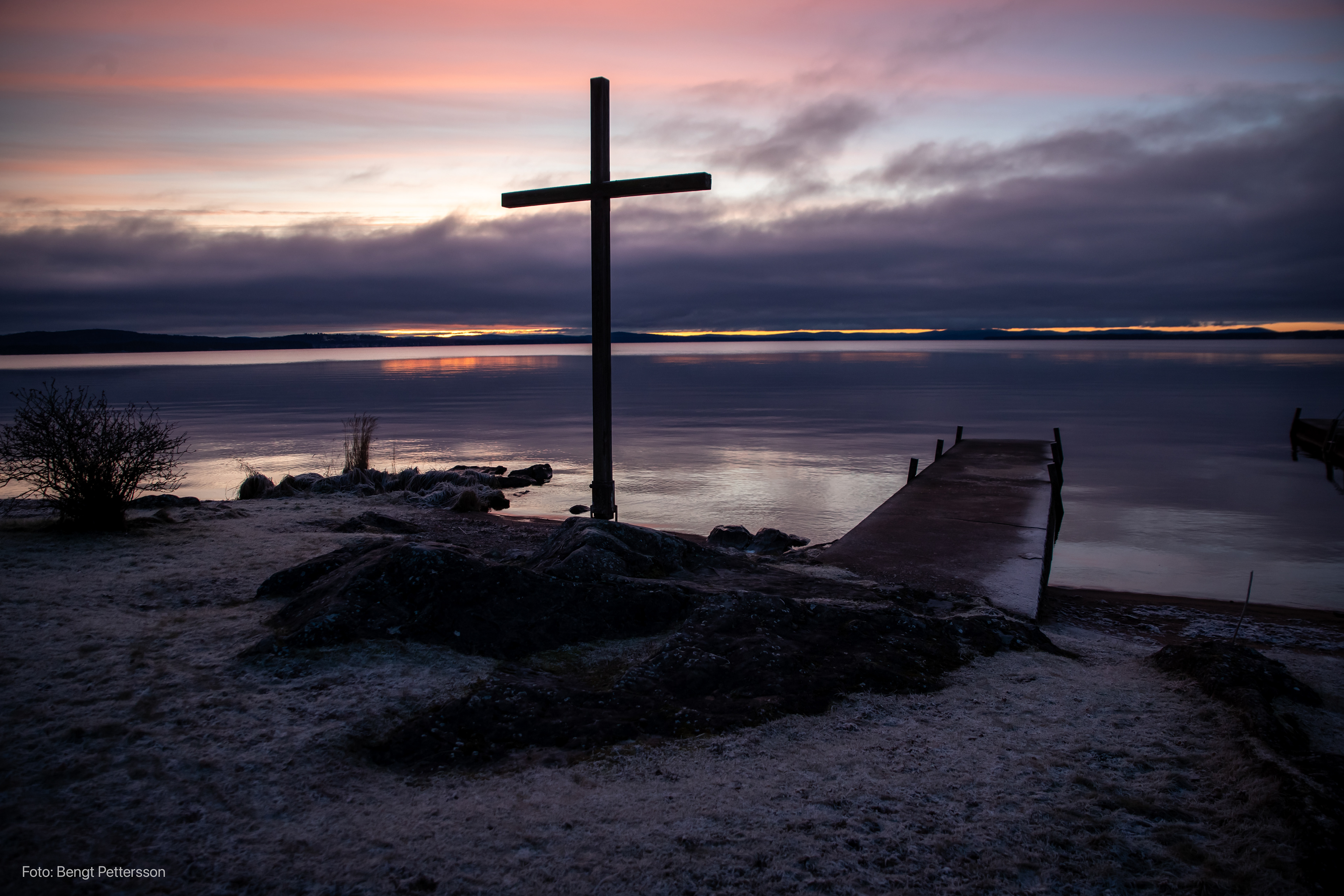 Rättviks kyrka vid Siljans strand