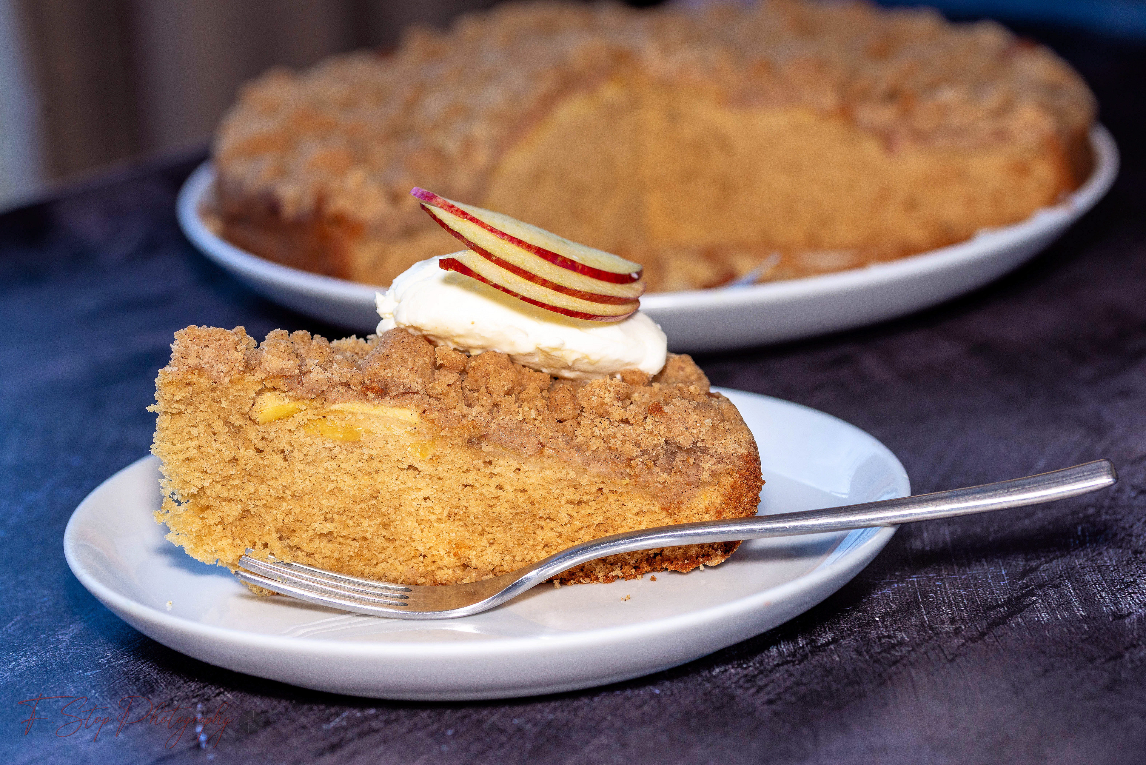 Cinnamon & Apple Crumb Cake