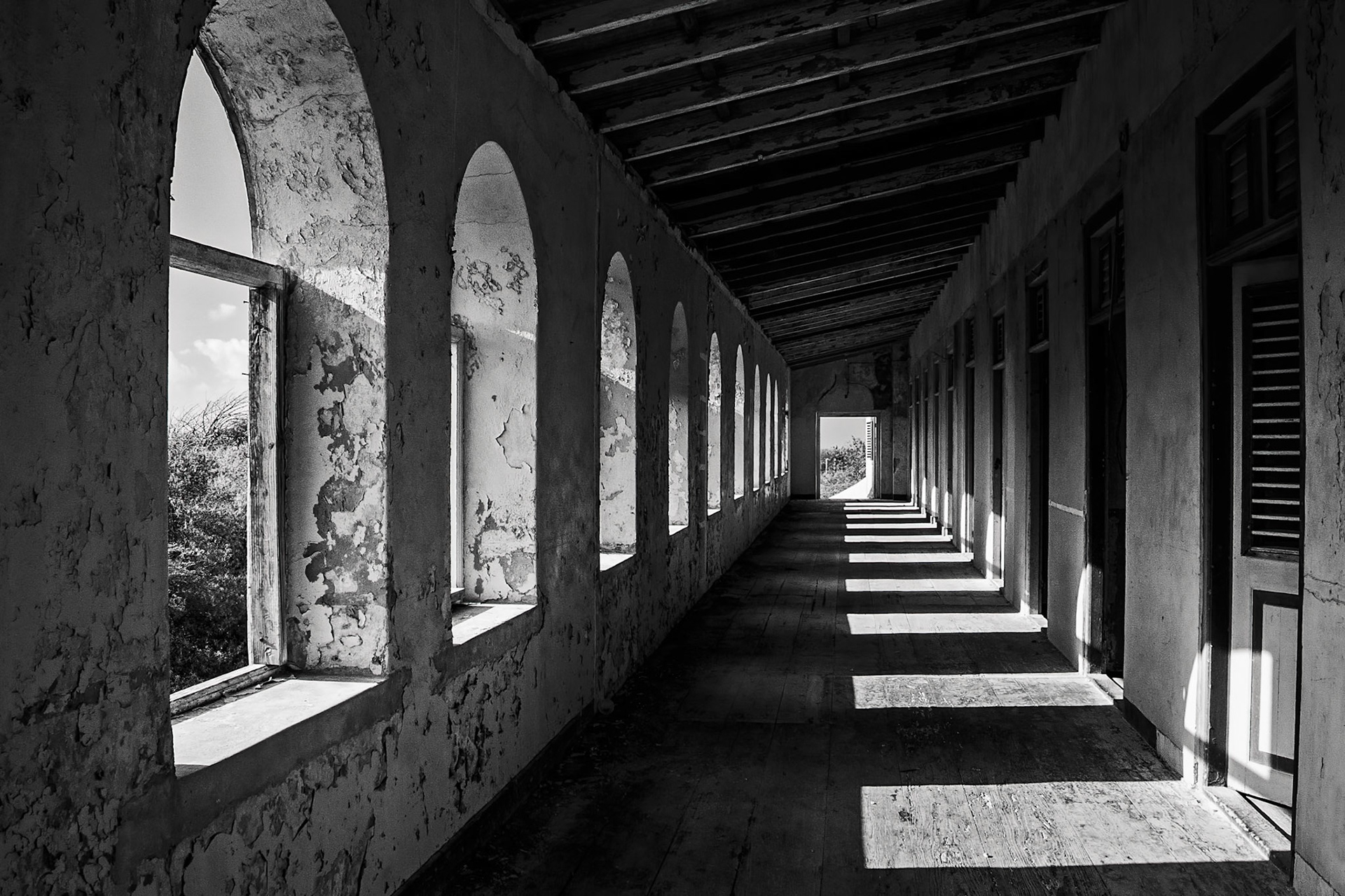ABANDONED ASYLUM | CURAÇAO