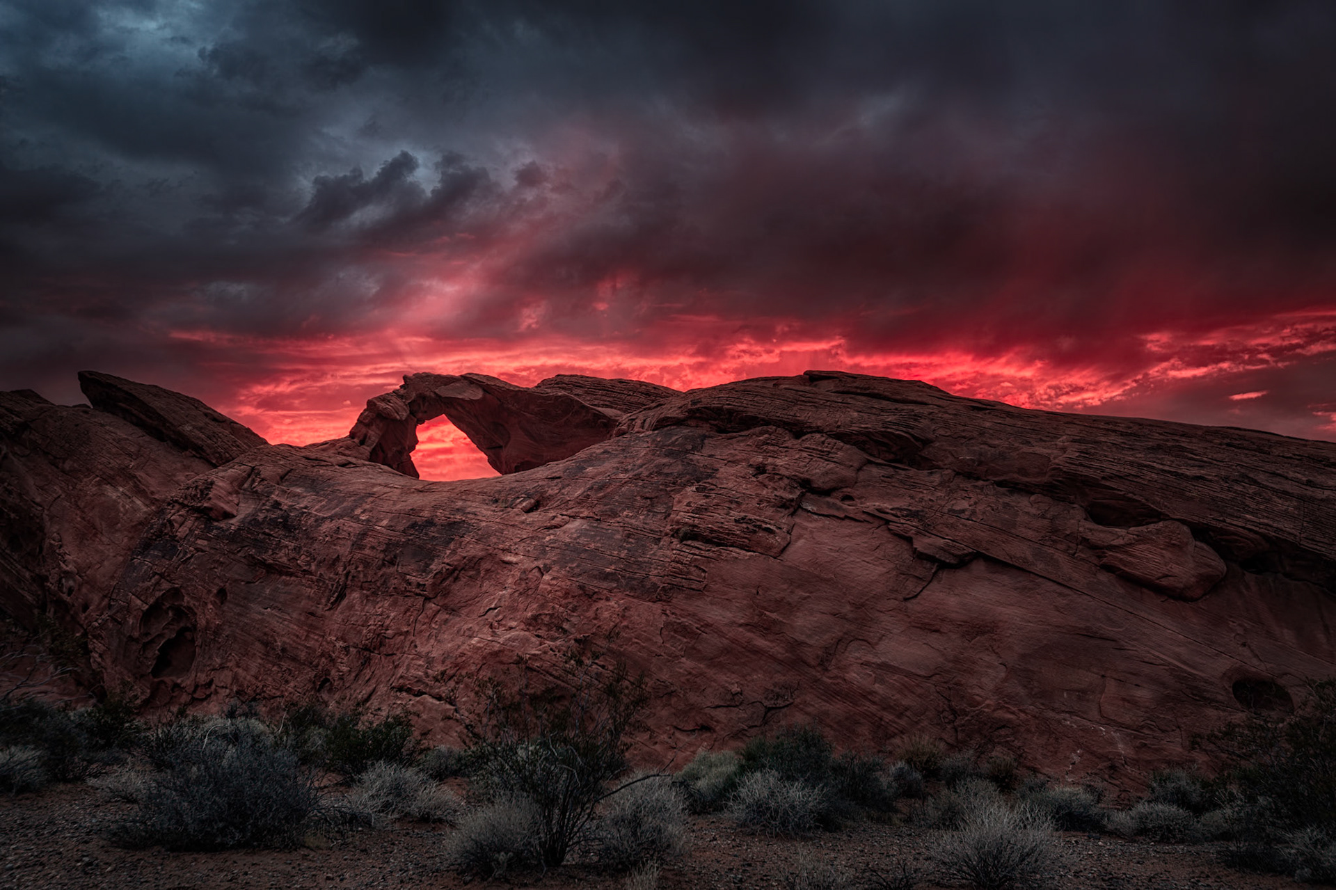 FIERY SUNSET | VALLEY OF FIRE STATE PARK | NEVADA