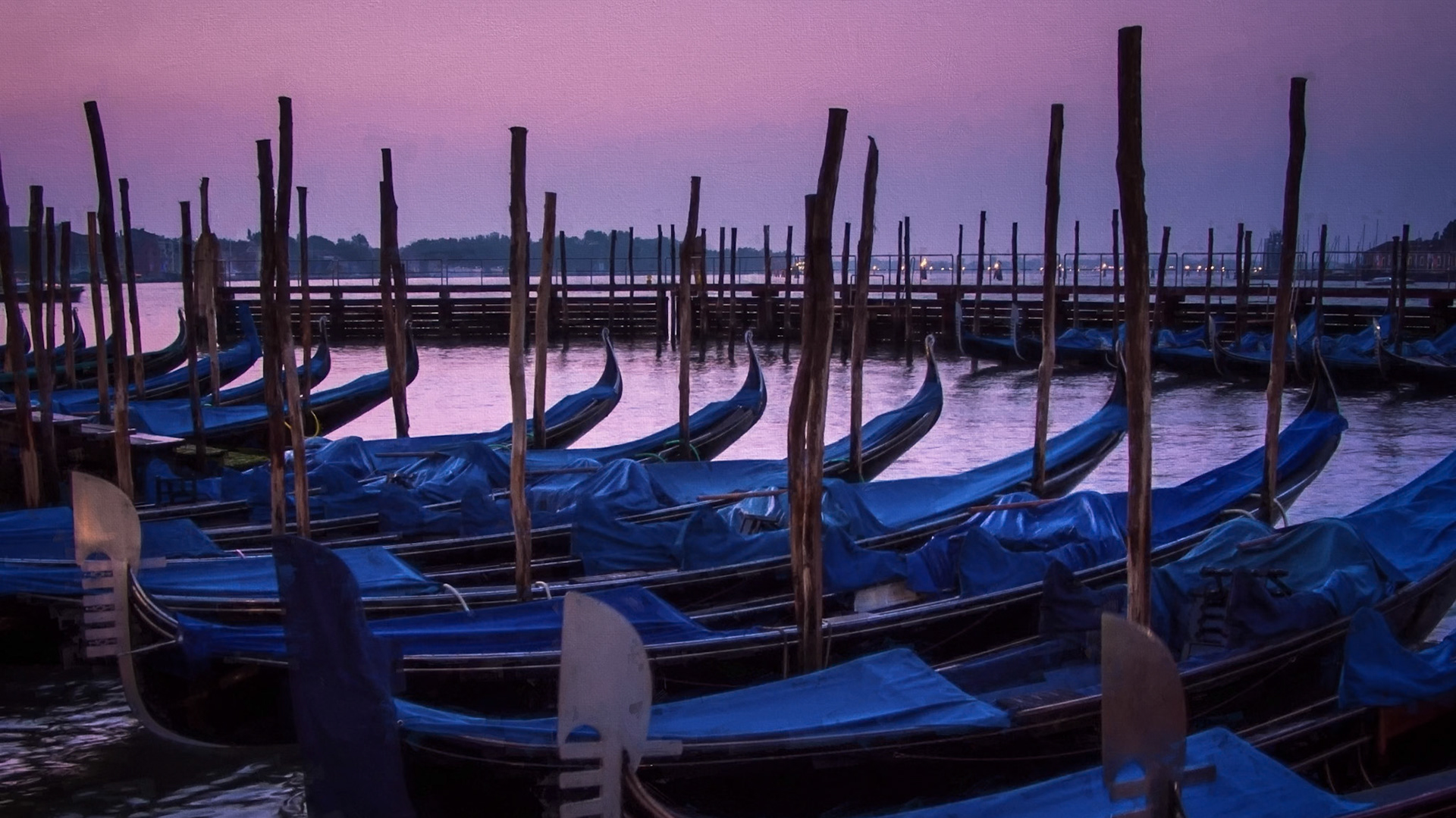 BLUE HOUR IN THE LAGOON