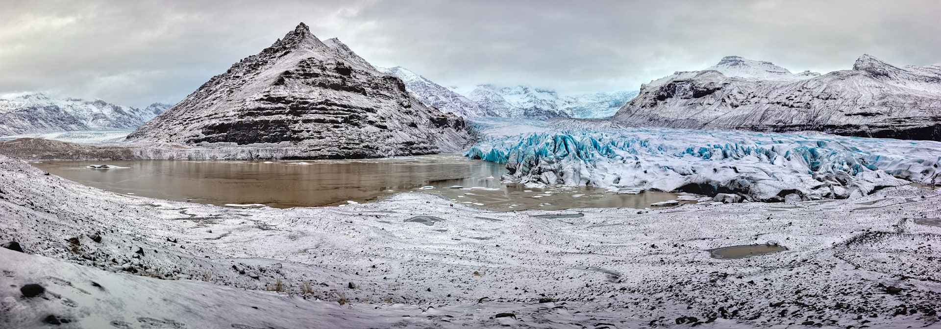 SVÍNAFELLSJÖKULL GLACIER
