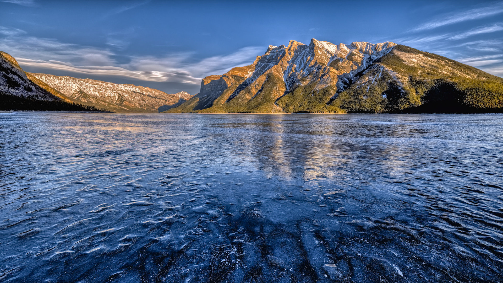 FROZEN MORNING AT TWO JACK LAKE