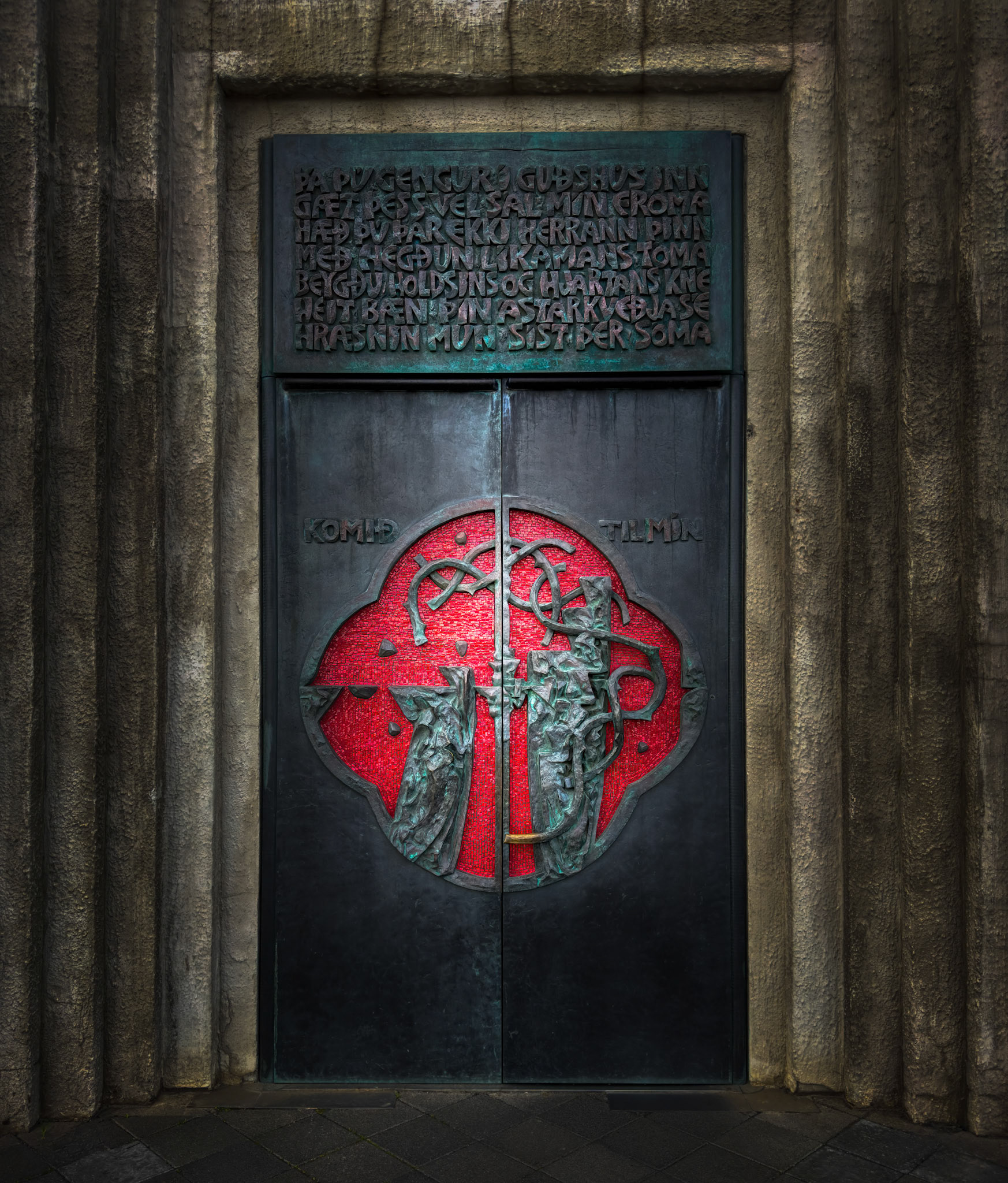 HALLGRIMSKIRKJA DOORS