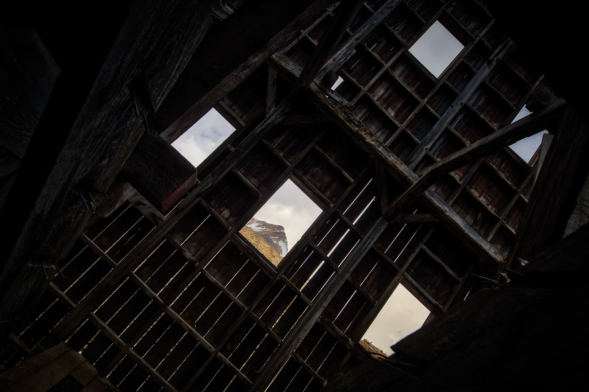THE ARCHITECTURE OF TIME