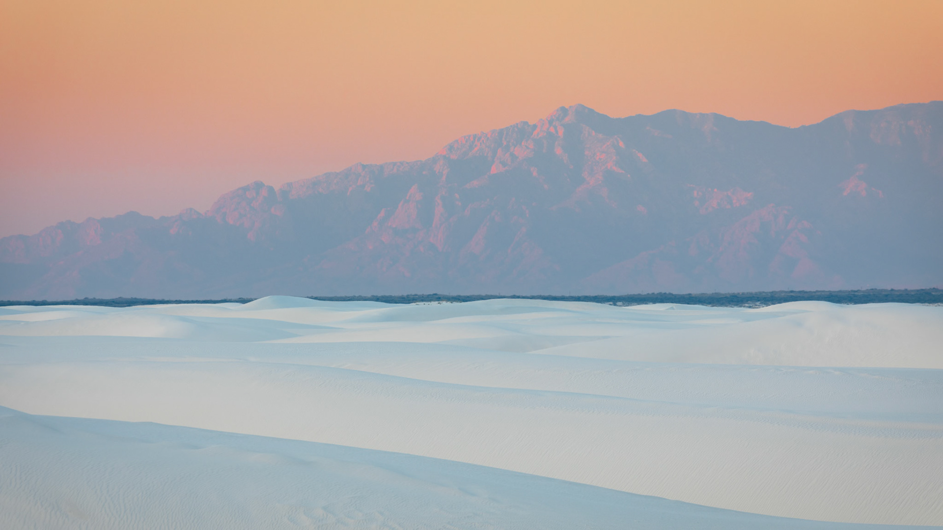 PASTEL WHITE SANDS SUNRISE