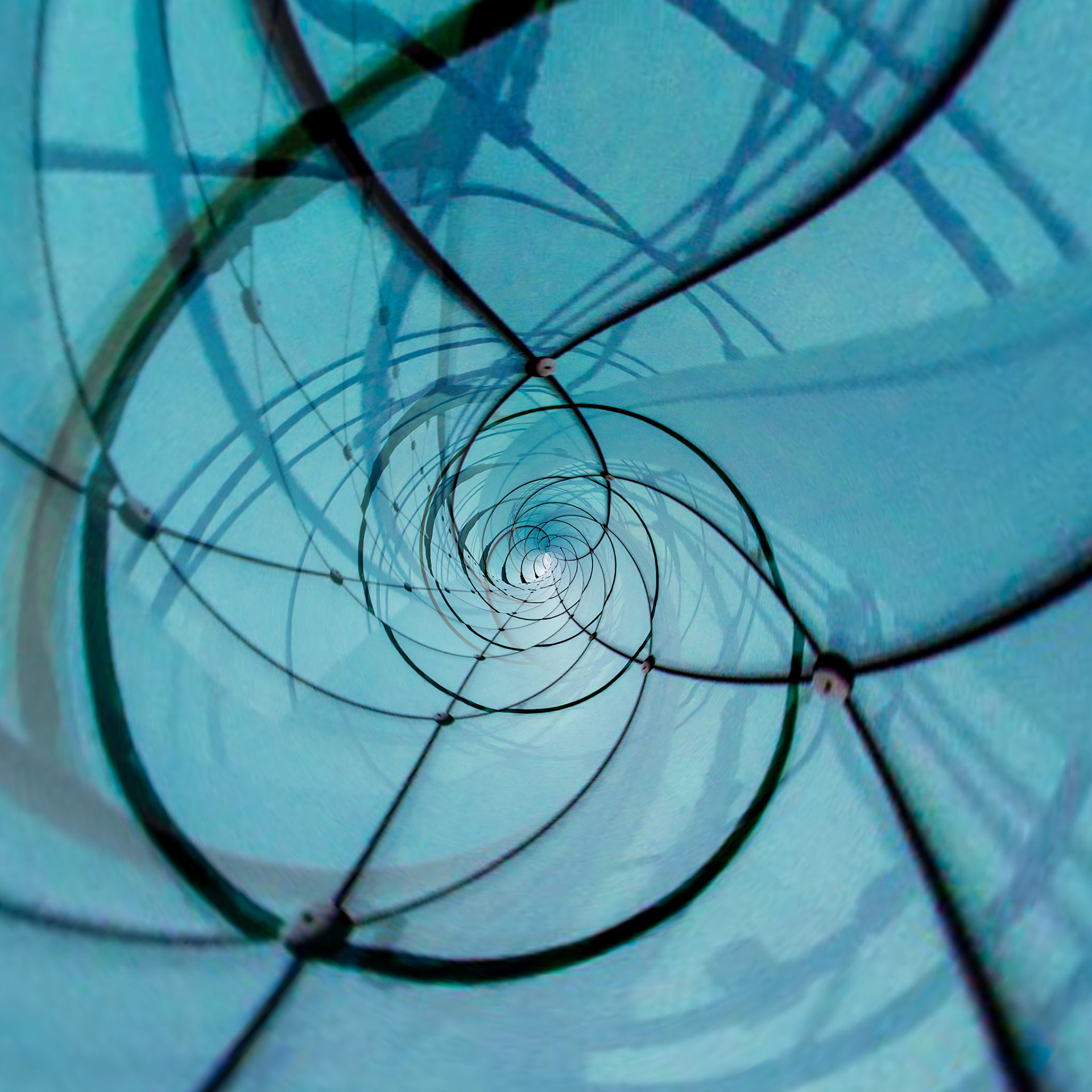 GEOMETRY OF LIGHT