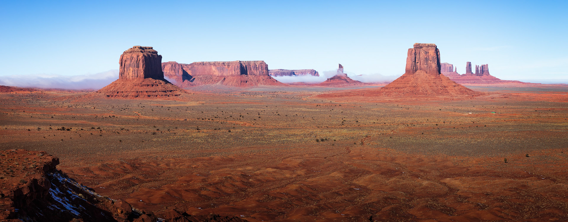 VALLEY OF GIANTS