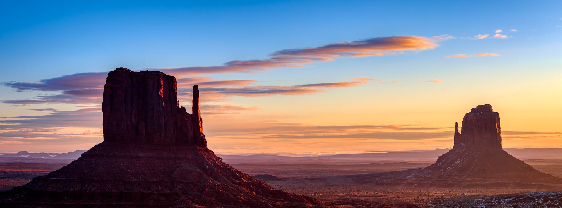 SUNRISE ON THE MITTENS | MONUMENT VALLEY NAVAJO TRIBAL PARK