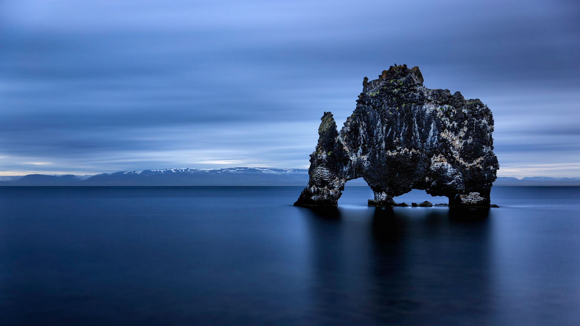 HVITSERKUR | THE TROLL OF NORTHWEST ICELAND