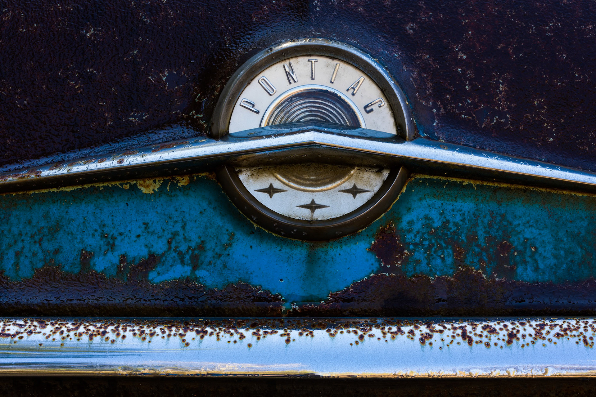 PONTIAC BADGE
