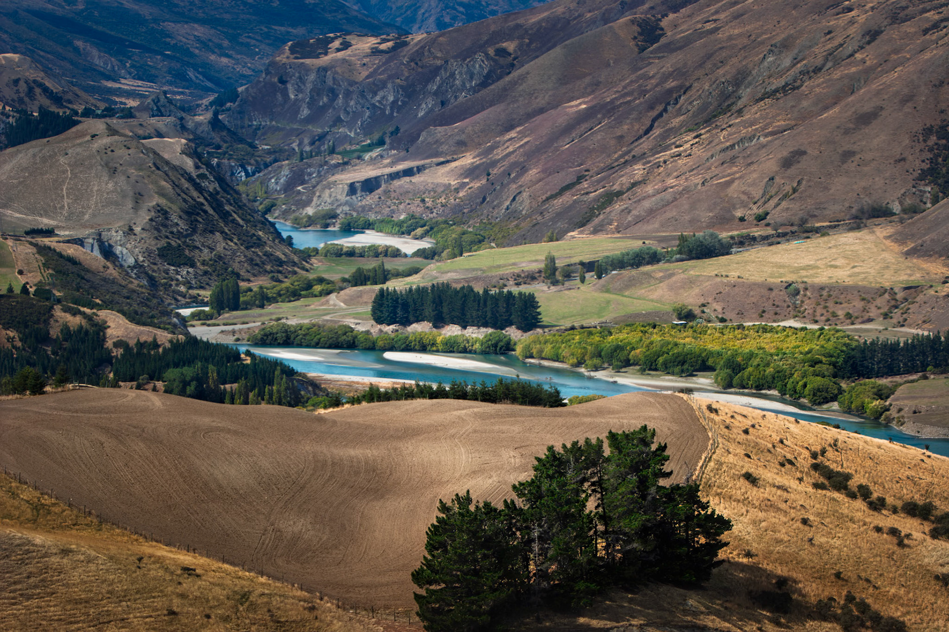 ARRIVAL IN QUEENSTOWN