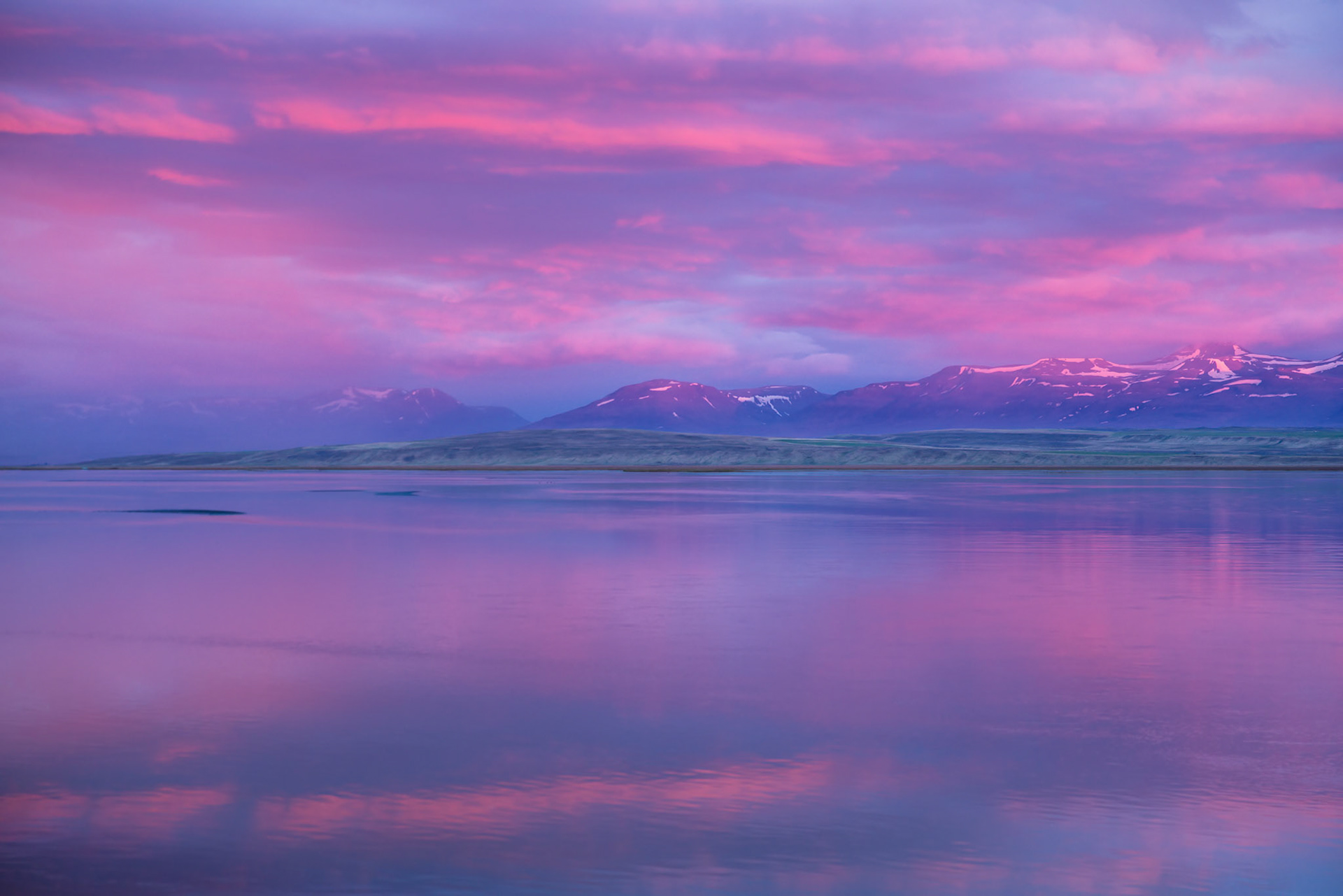 THE HOUR BETWEEN SUNSET AND SUNRISE |  0050 TO  0150