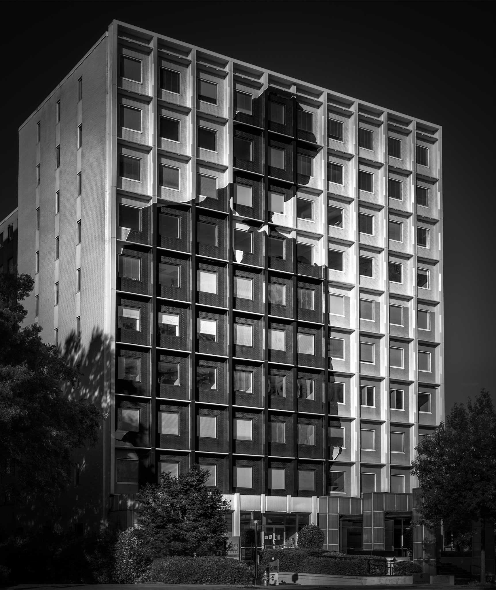 SILHOUETTE BUILDING | 1447 PEACHETREE STREET