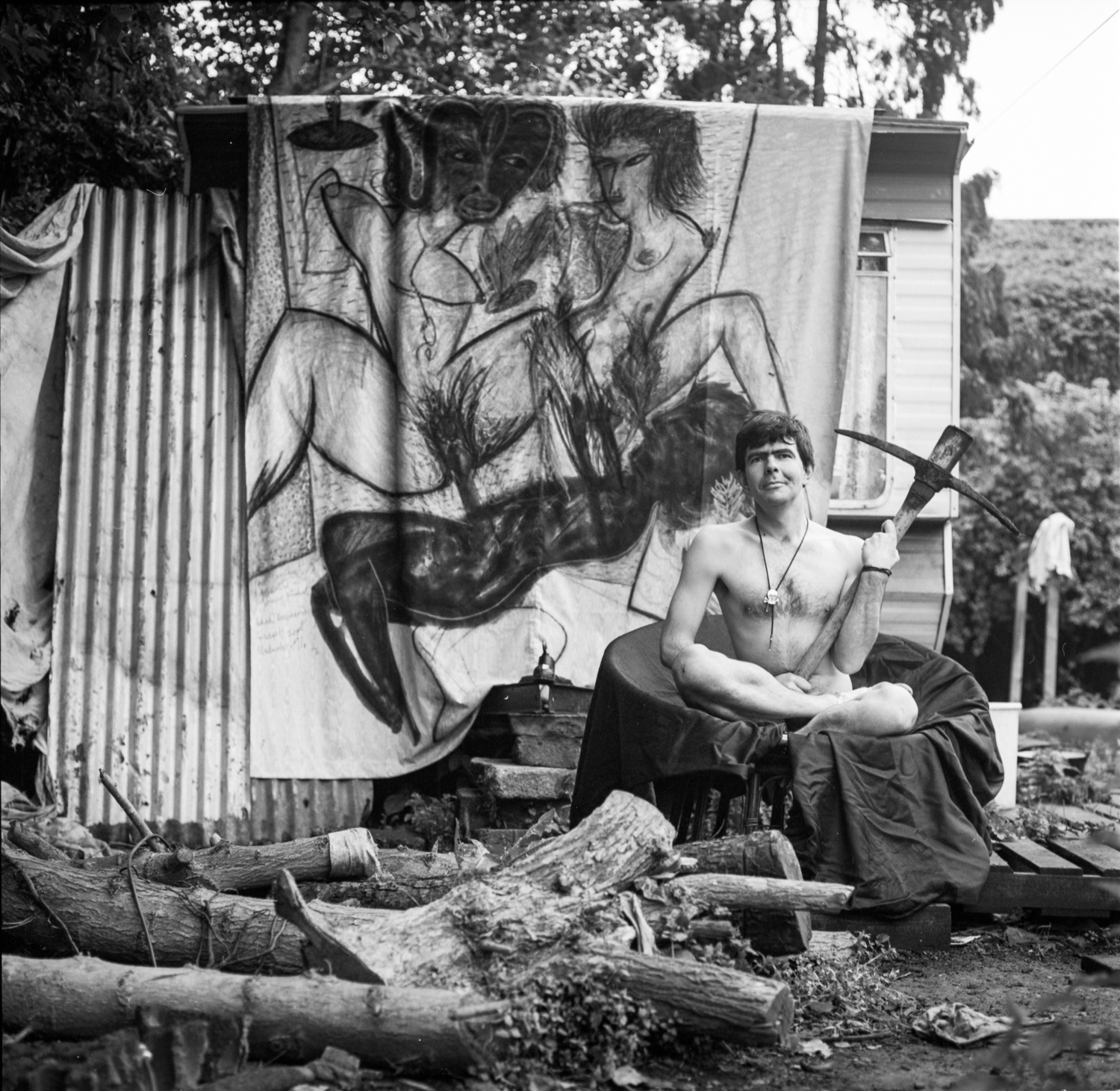Mick Mulcahy (Artist), Gerry Smith's City Centre back yard, Dublin, c.1992.