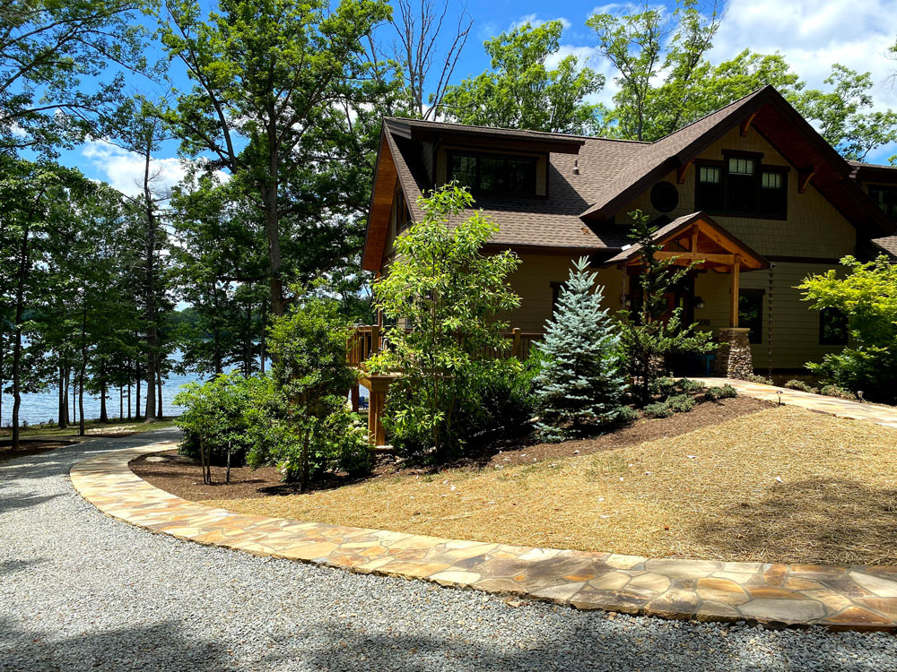 Heron Point Lodge Smith Mountain Lake VA - New Walkways - Contracting : Seven Oaks Landscape Hardscape in Conjunction with Stephen's Masonry LLC