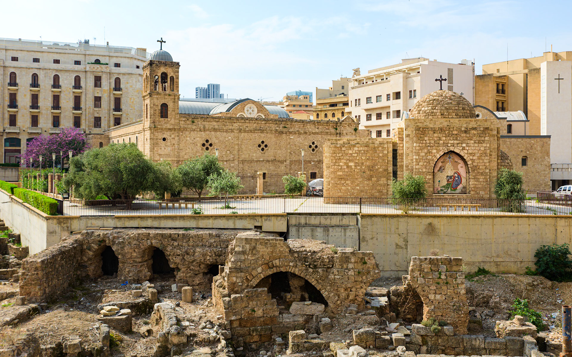 Saint George Cathedral and ruins, Beirut, Lebanon
