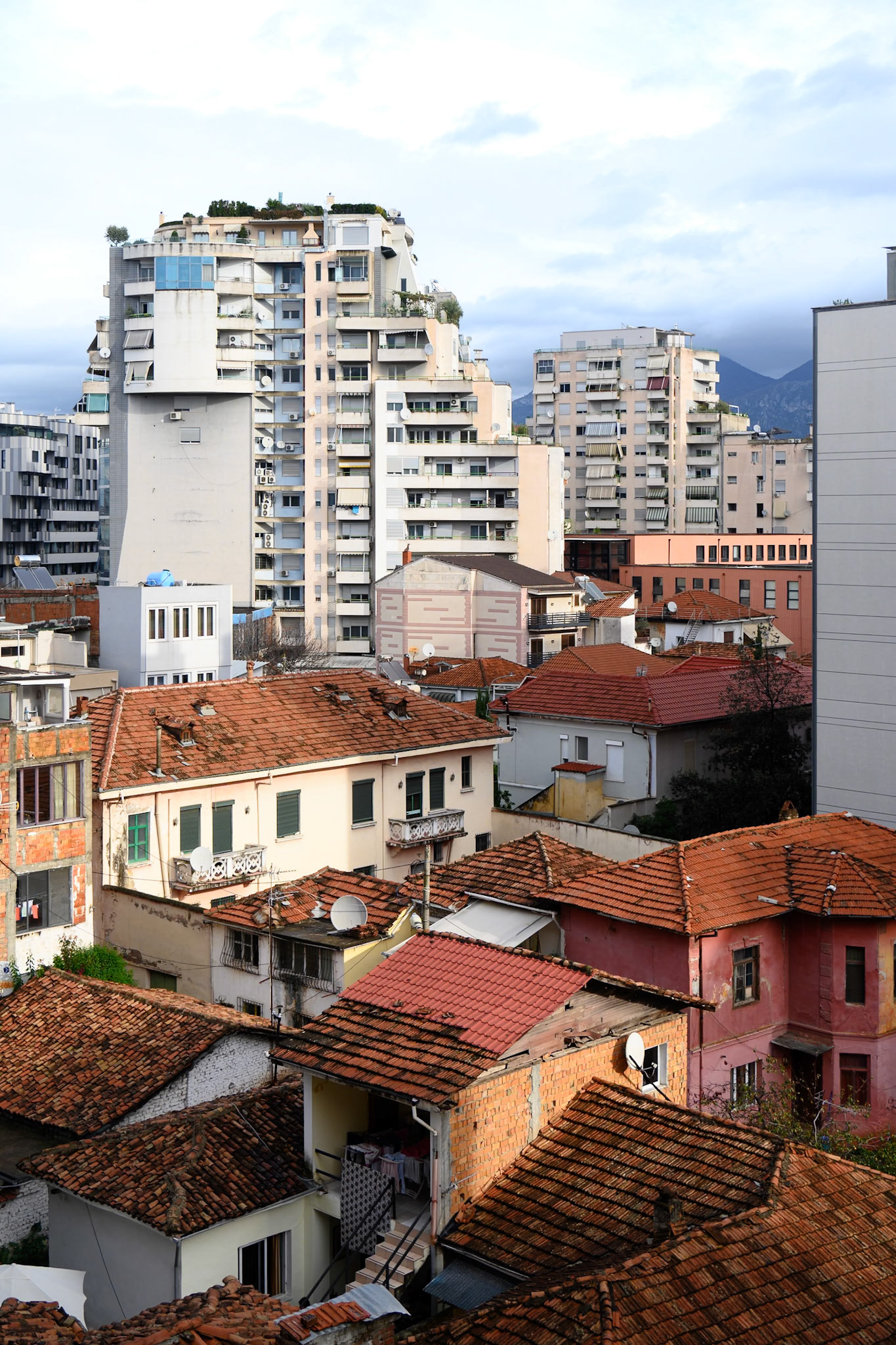 Rruga e Saraçëve · Tirana